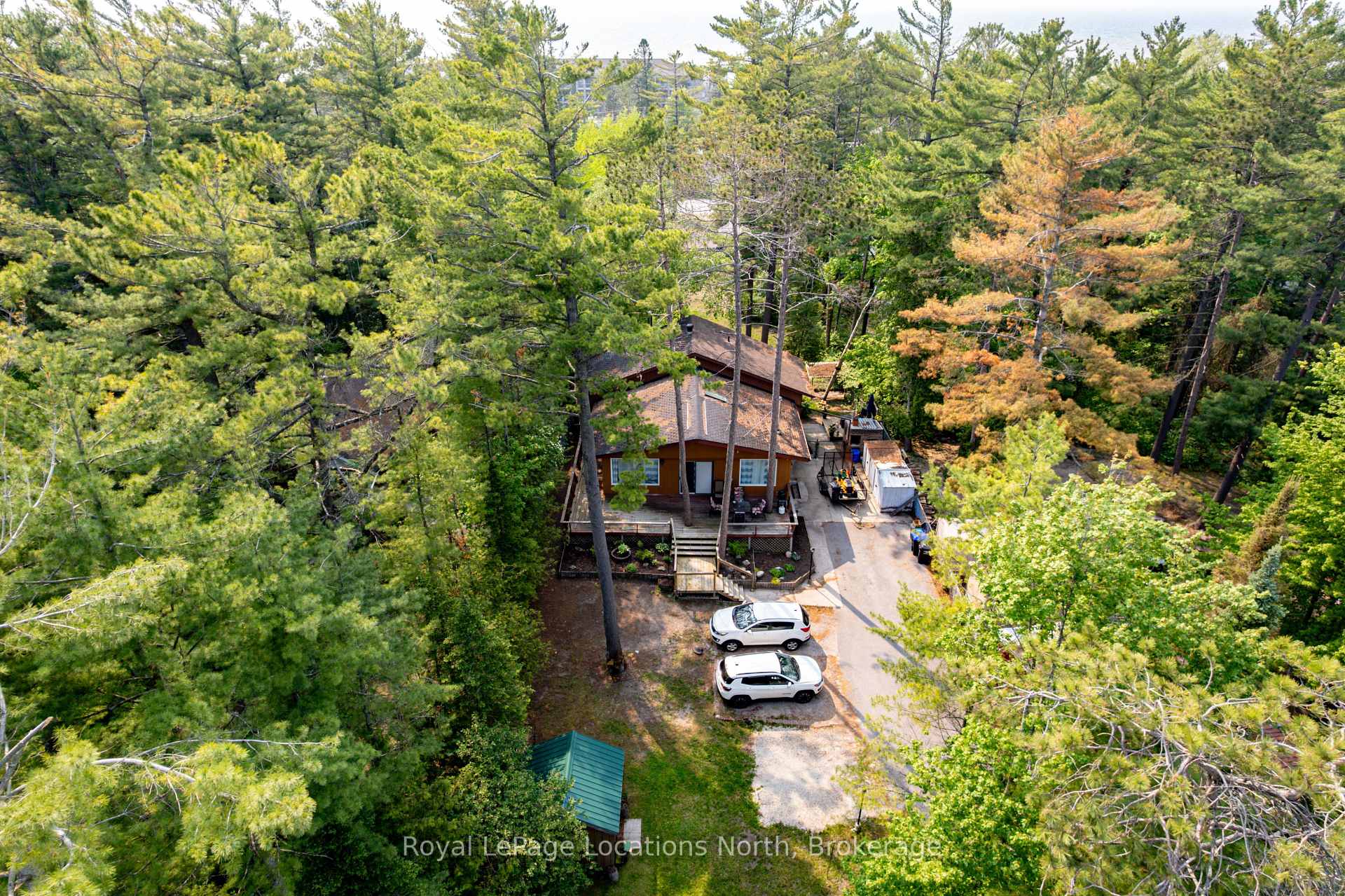 Photo 36 of 30 Earl Street, Wasaga Beach — HOMEH