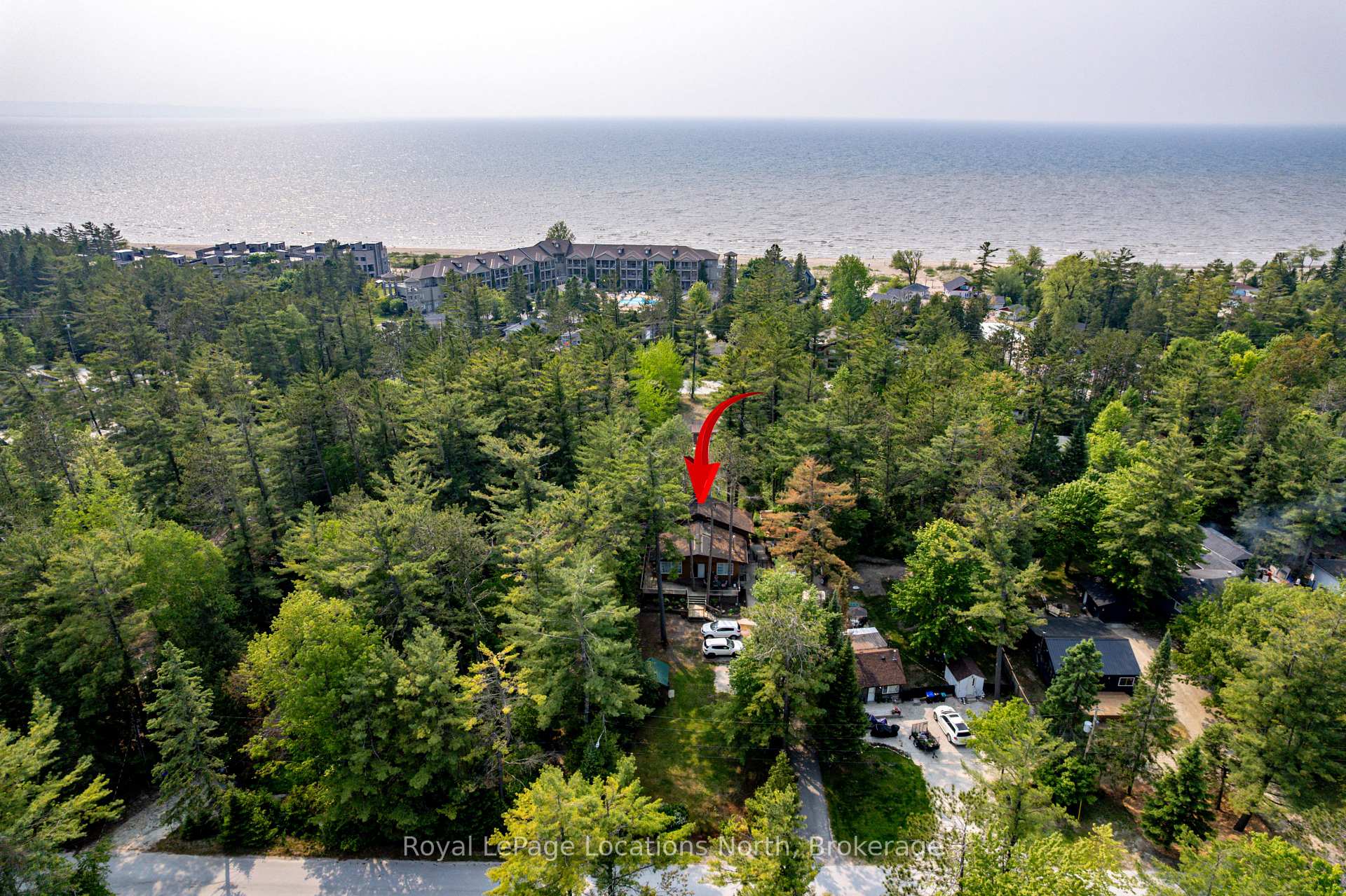 Photo 40 of 30 Earl Street, Wasaga Beach — HOMEH