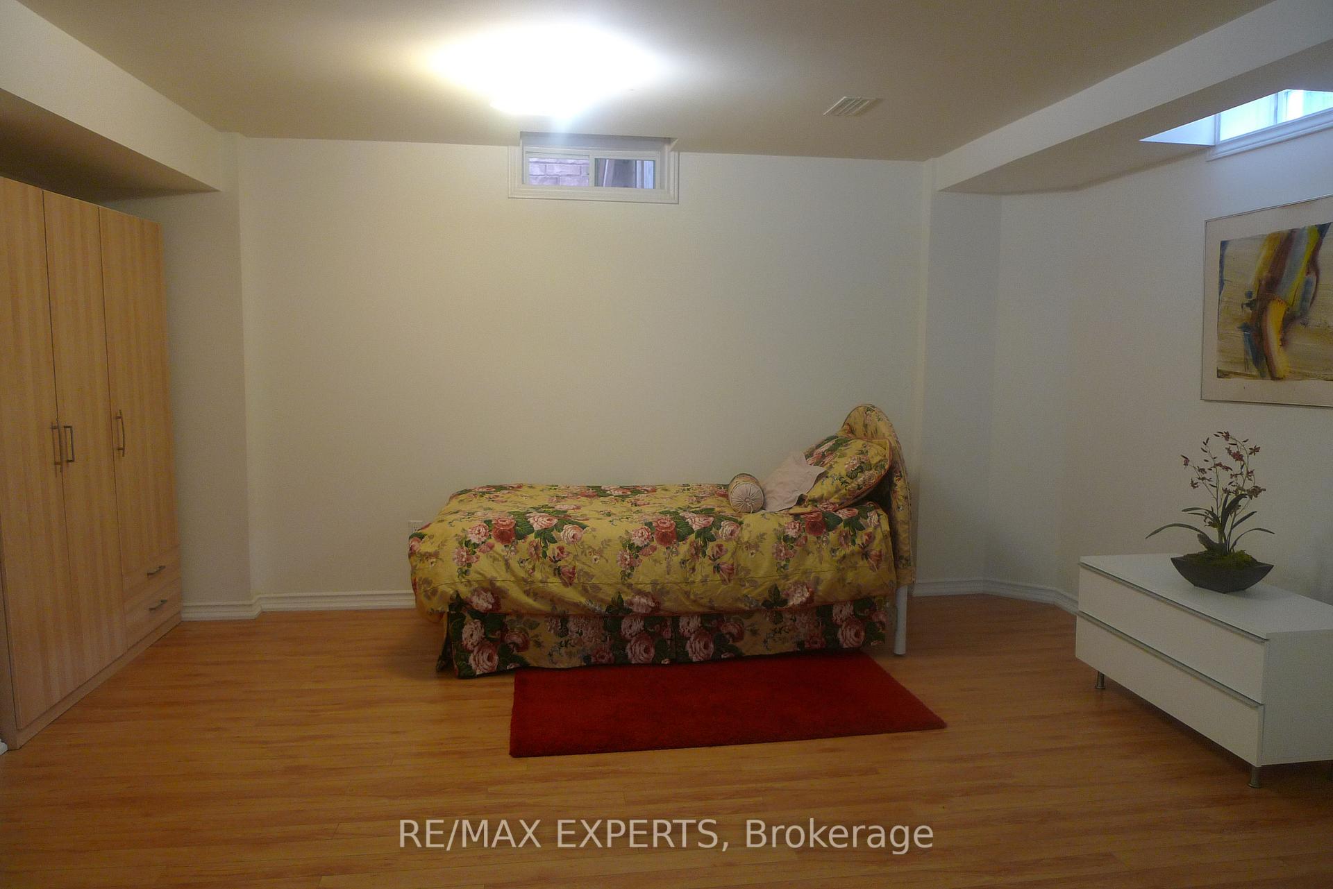 Photo 7 of 16 Gamla Road, Vaughan, Patterson — HOMEH