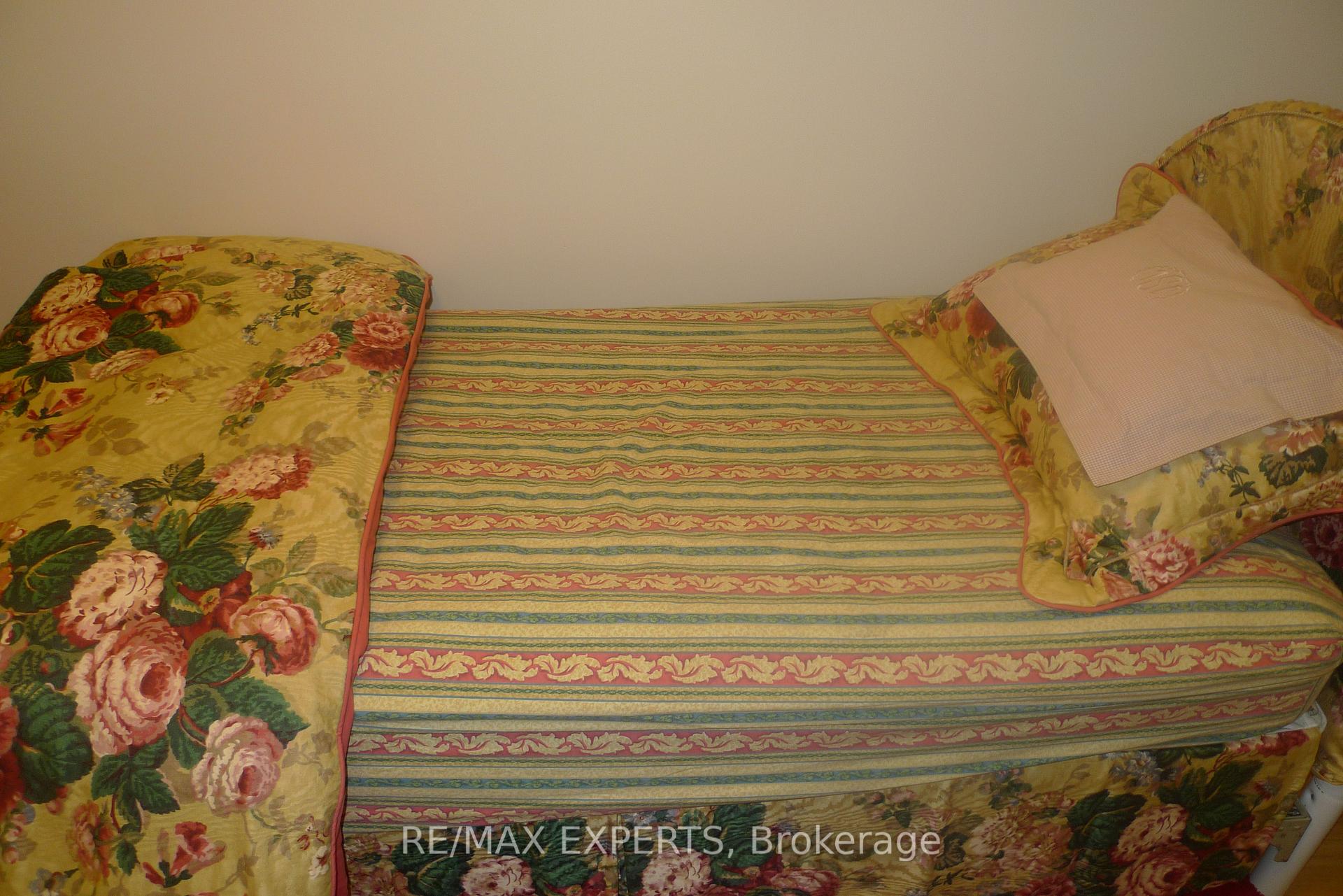 Photo 8 of 16 Gamla Road, Vaughan, Patterson — HOMEH