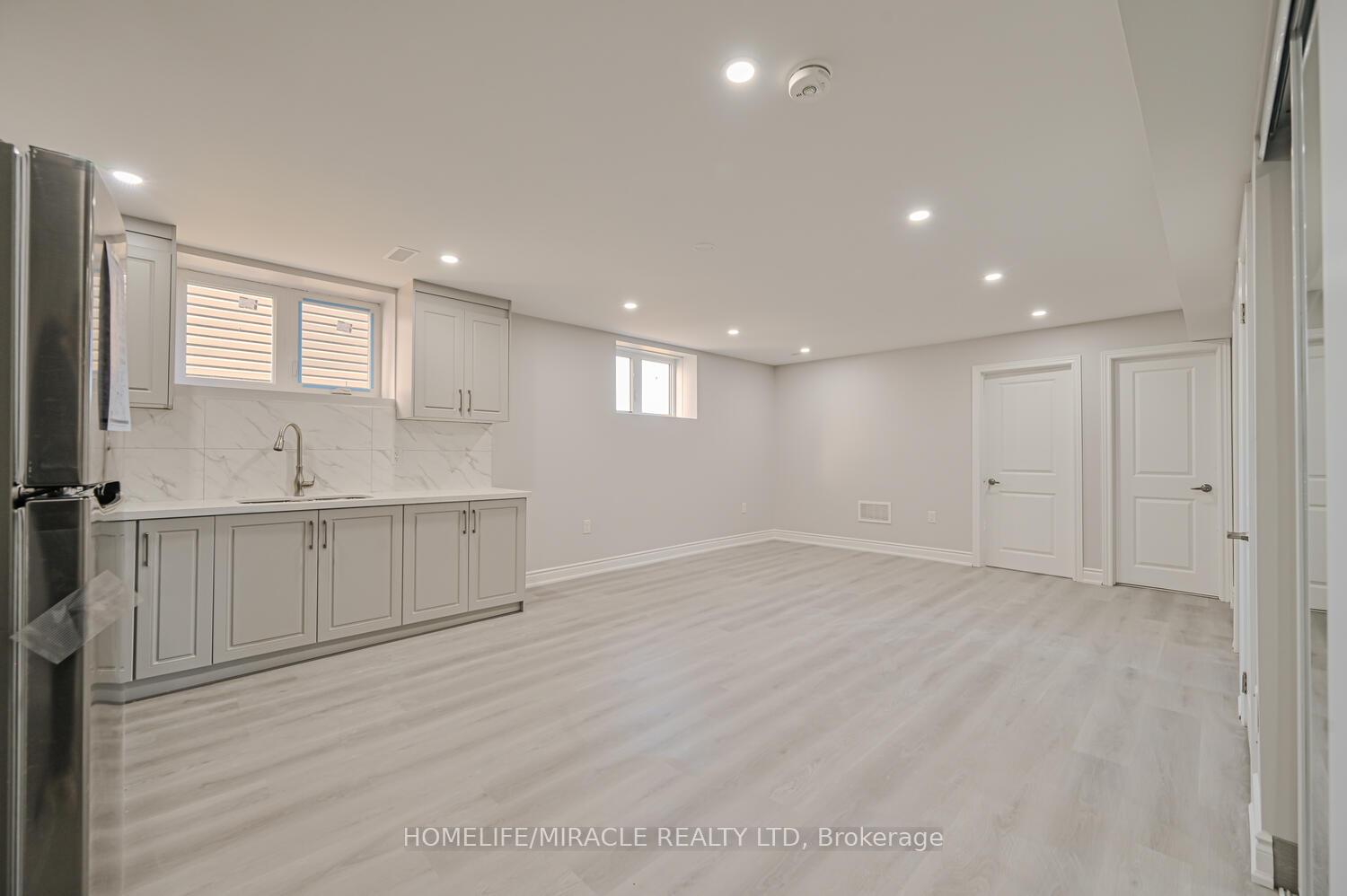 Photo 21 of 8 Beatrice Drive, Wasaga Beach — HOMEH
