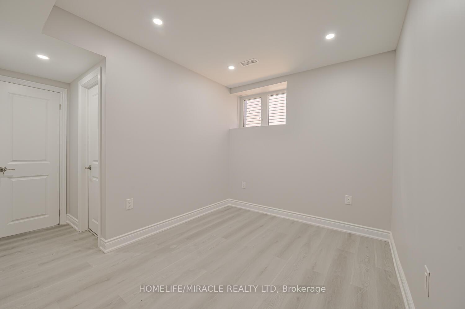 Photo 26 of 8 Beatrice Drive, Wasaga Beach — HOMEH