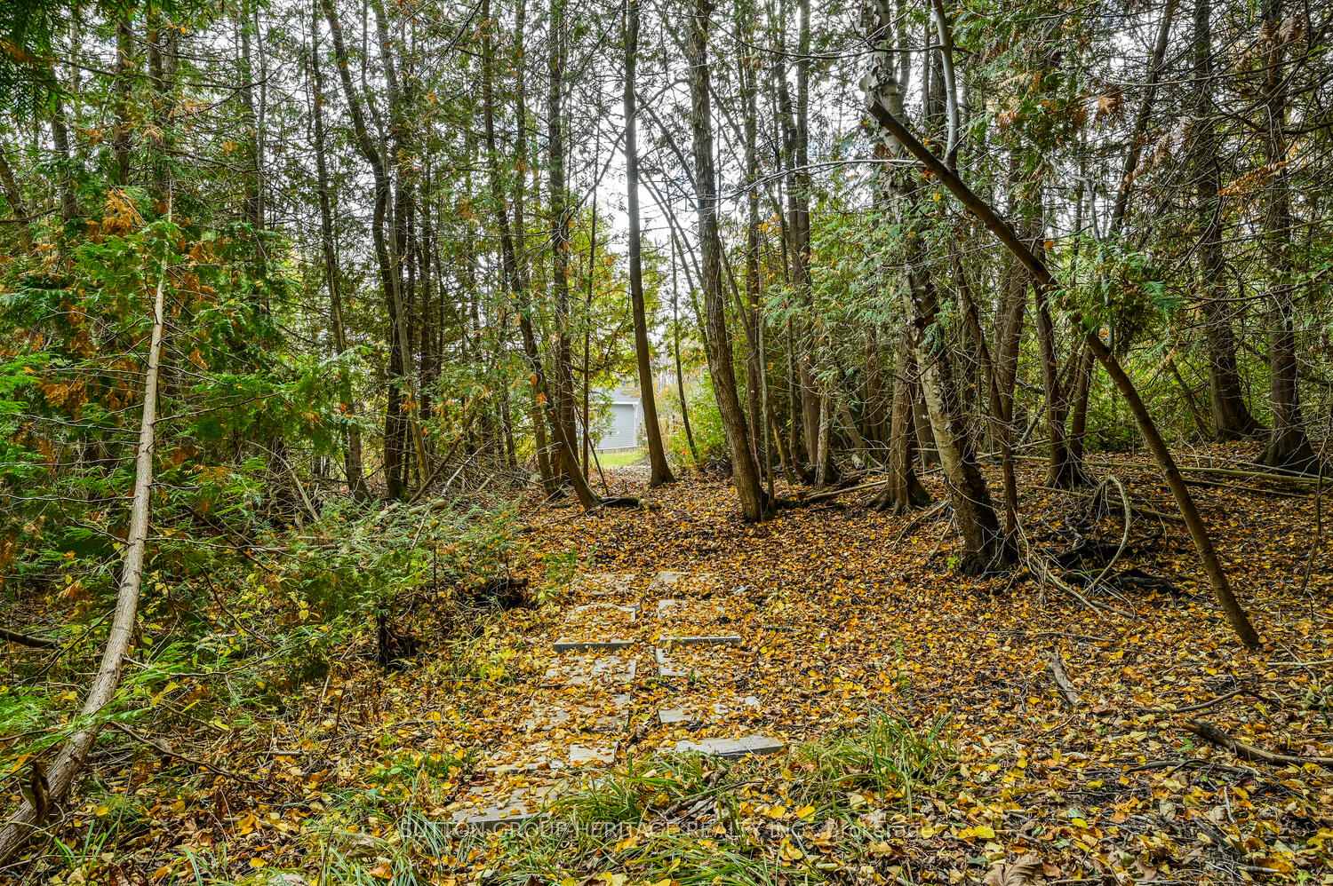 Photo 28 of 728 Sandford Road, Uxbridge, Rural Uxbridge — HOMEH