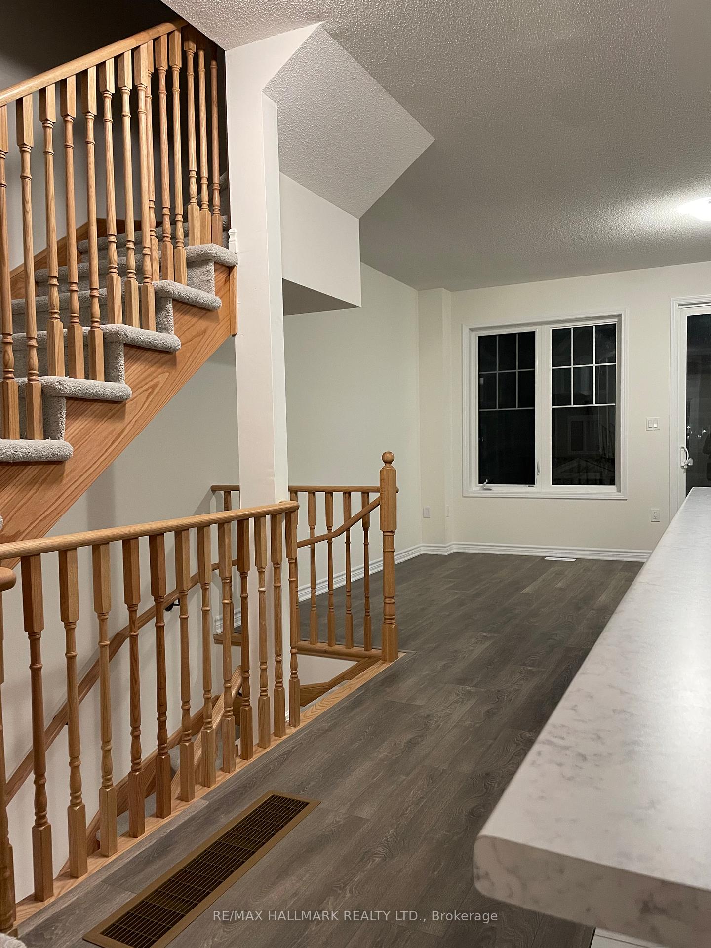 Photo 17 of 15 Lana Circle, Wasaga Beach — HOMEH