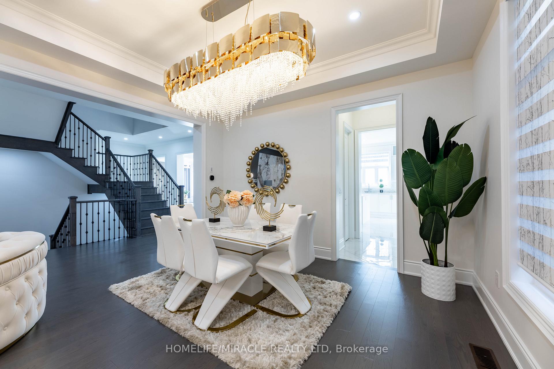 Photo 13 of 92 Appleyard Avenue, Vaughan, Kleinburg — HOMEH
