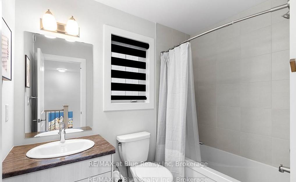 Photo 25 of 123 Black Willow Crescent, Blue Mountains — HOMEH