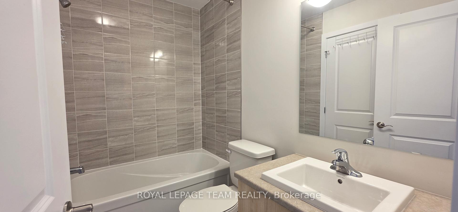 Photo 24 of 657 Corporal Private, Ottawa, Blossom Park/Kemp Park/Findlay Creek — HOMEH