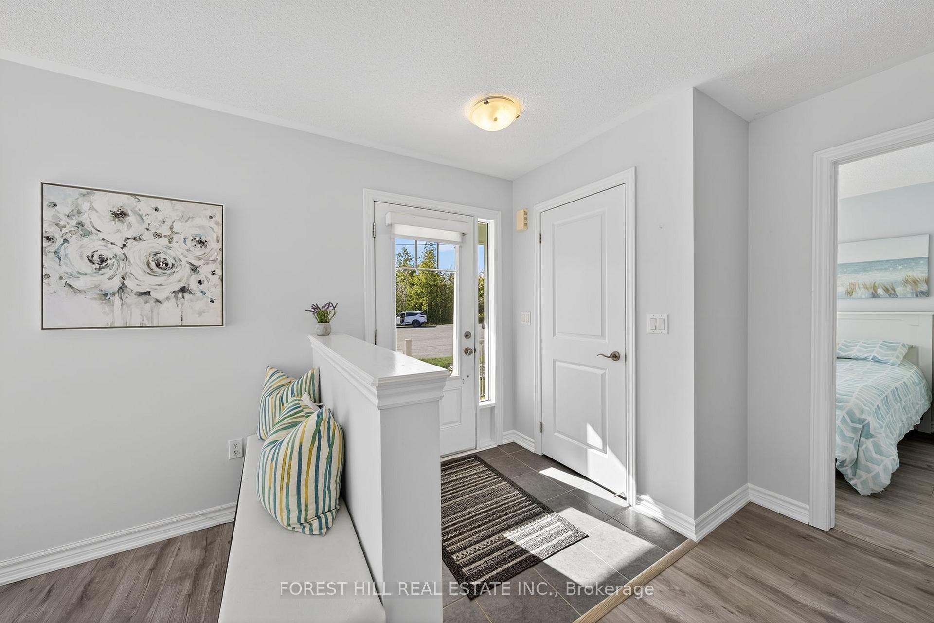 Photo 2 of 70 Robert Street S, Wasaga Beach — HOMEH