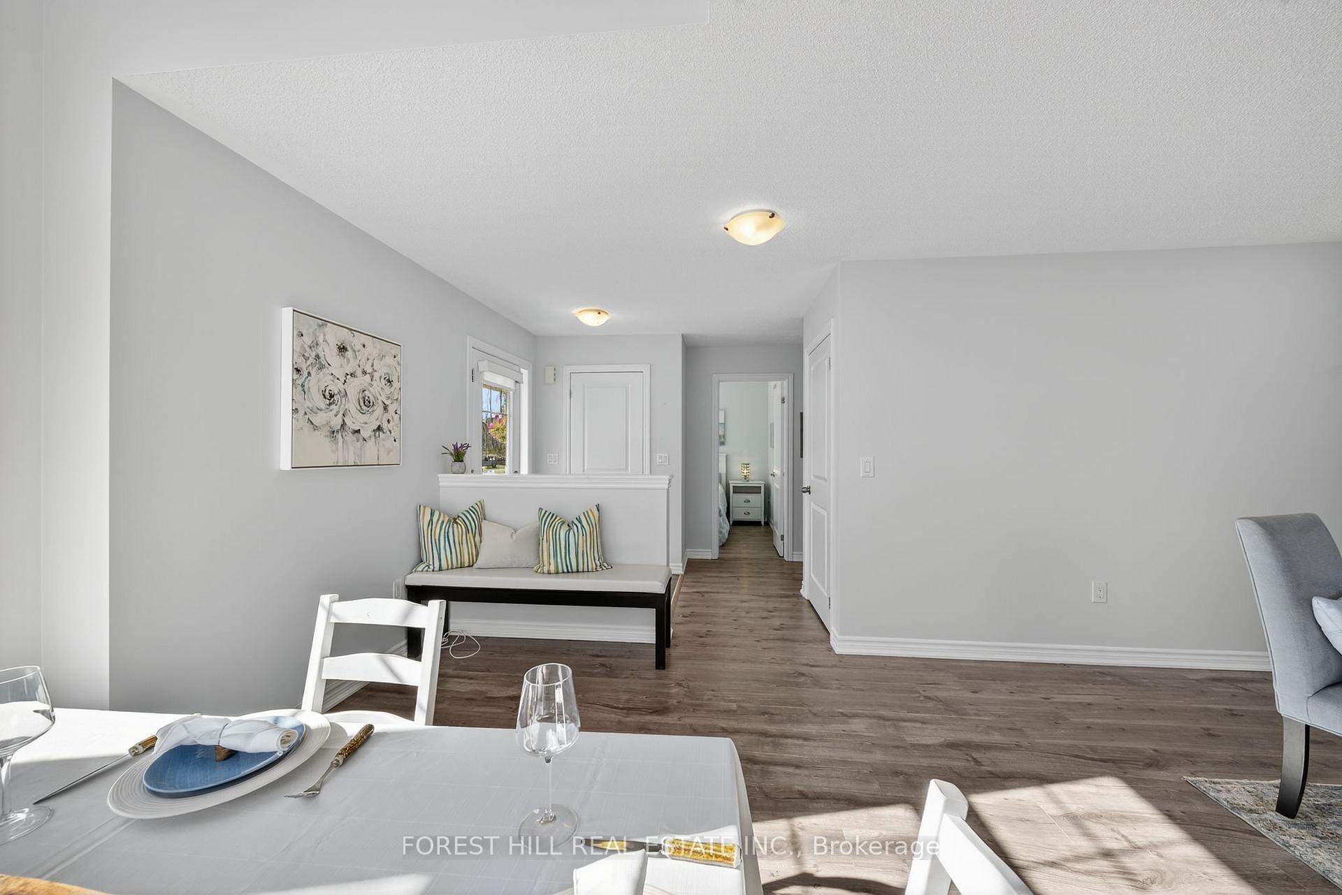 Photo 3 of 70 Robert Street S, Wasaga Beach — HOMEH