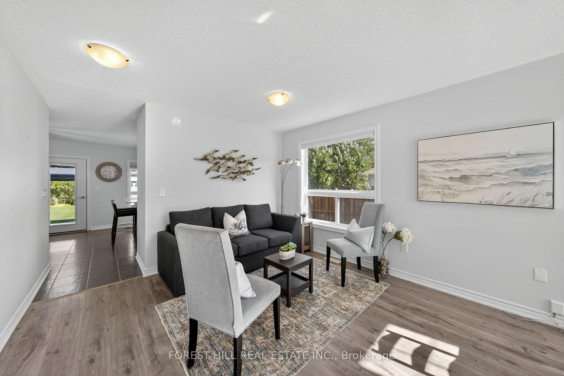Photo 7 of 70 Robert Street S, Wasaga Beach — HOMEH