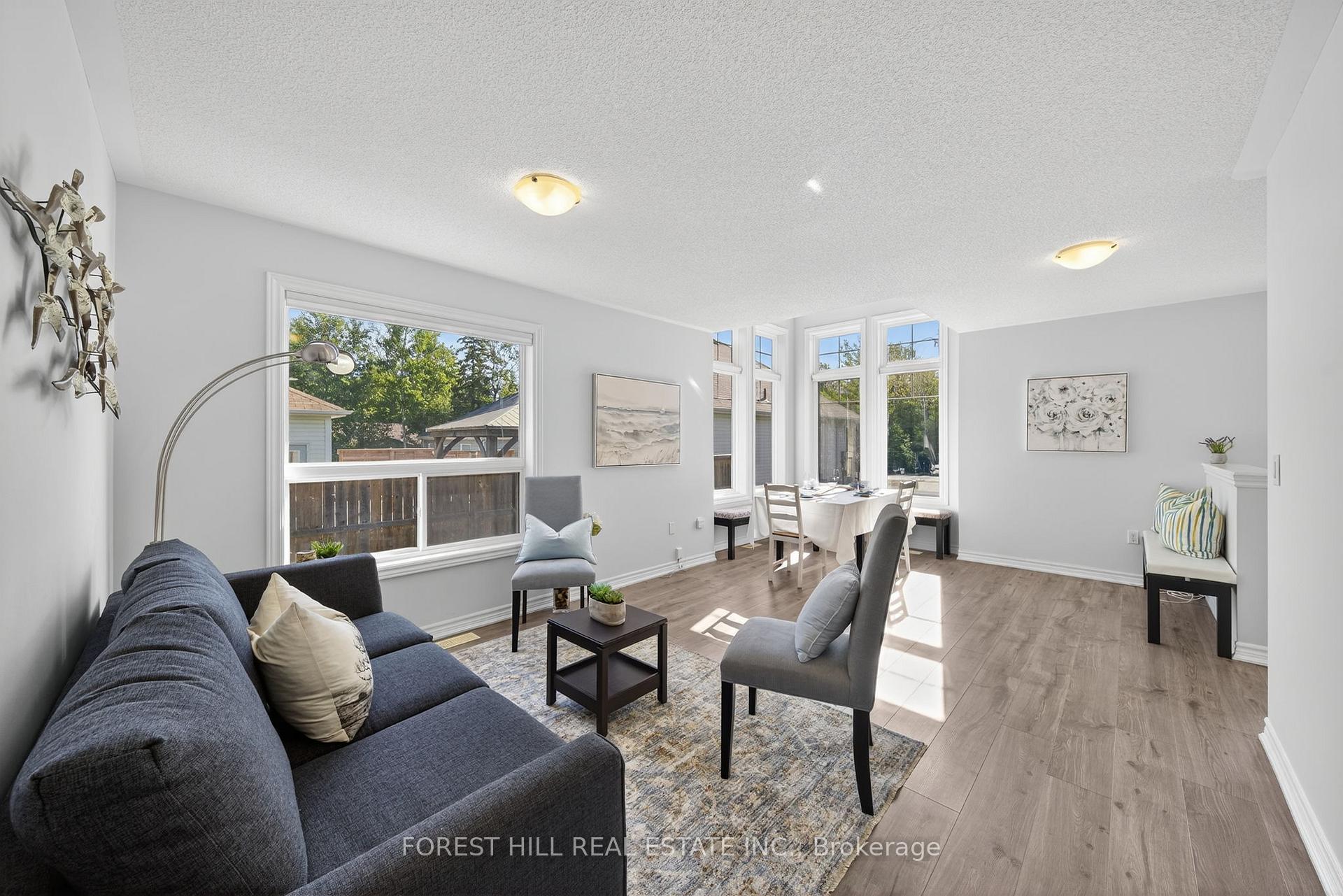 Photo 8 of 70 Robert Street S, Wasaga Beach — HOMEH