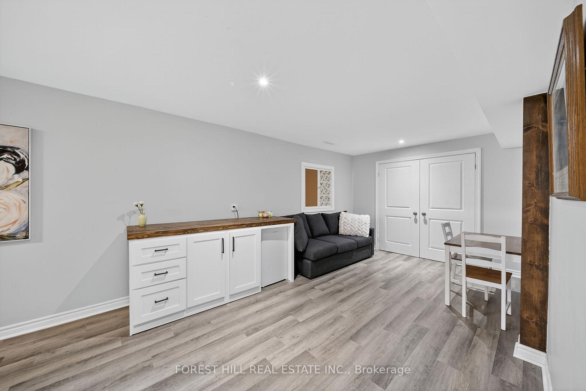 Photo 23 of 70 Robert Street S, Wasaga Beach — HOMEH