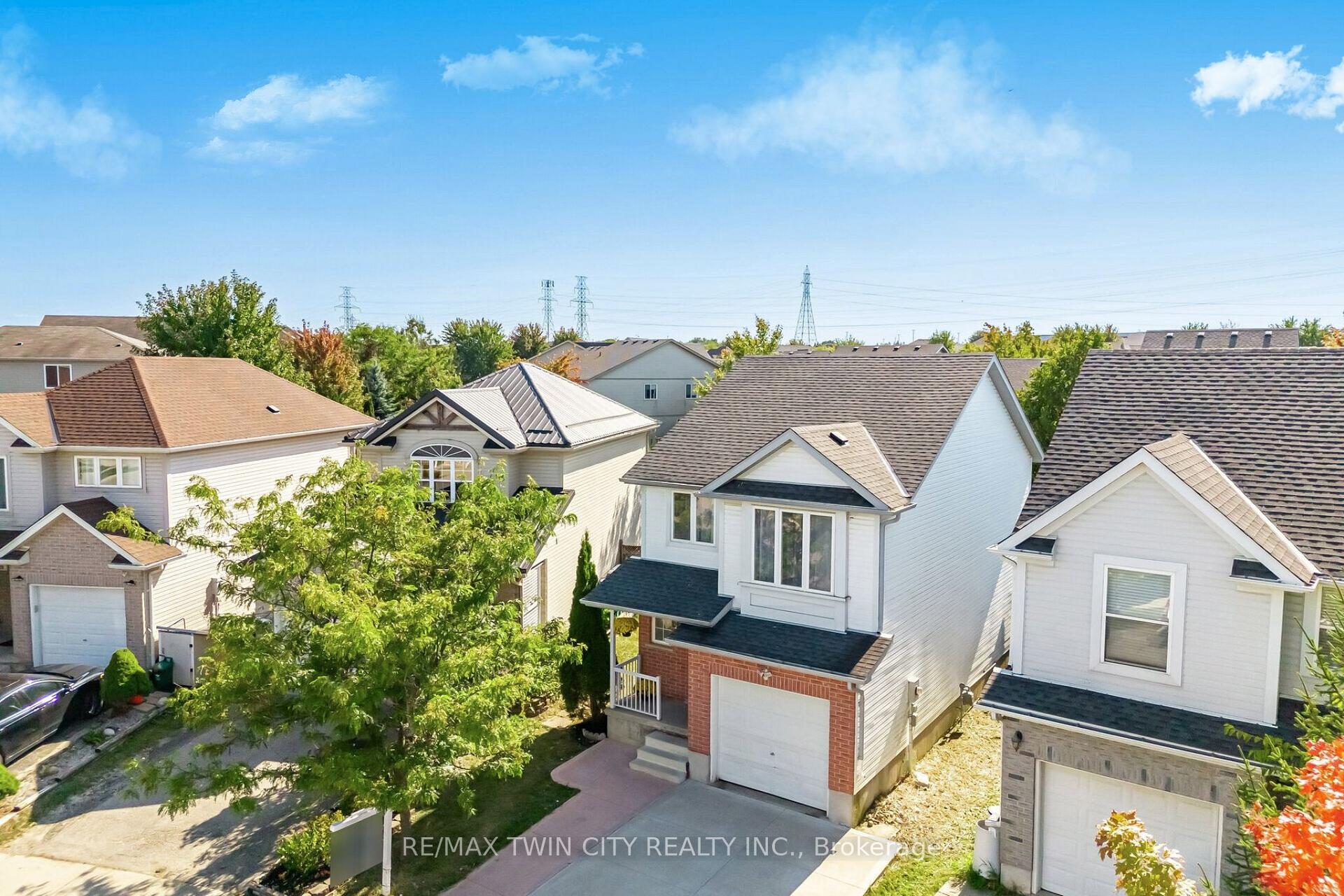 Photo 39 of 525 Chablis Drive, Waterloo — HOMEH
