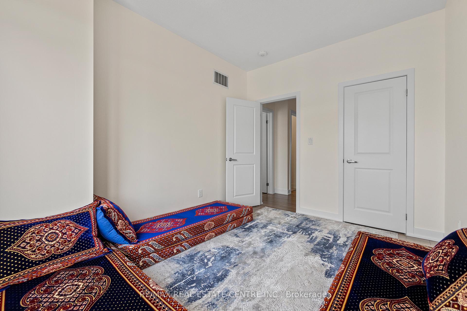 Photo 28 of 53 Benoit Street, Vaughan, Vellore Village — HOMEH