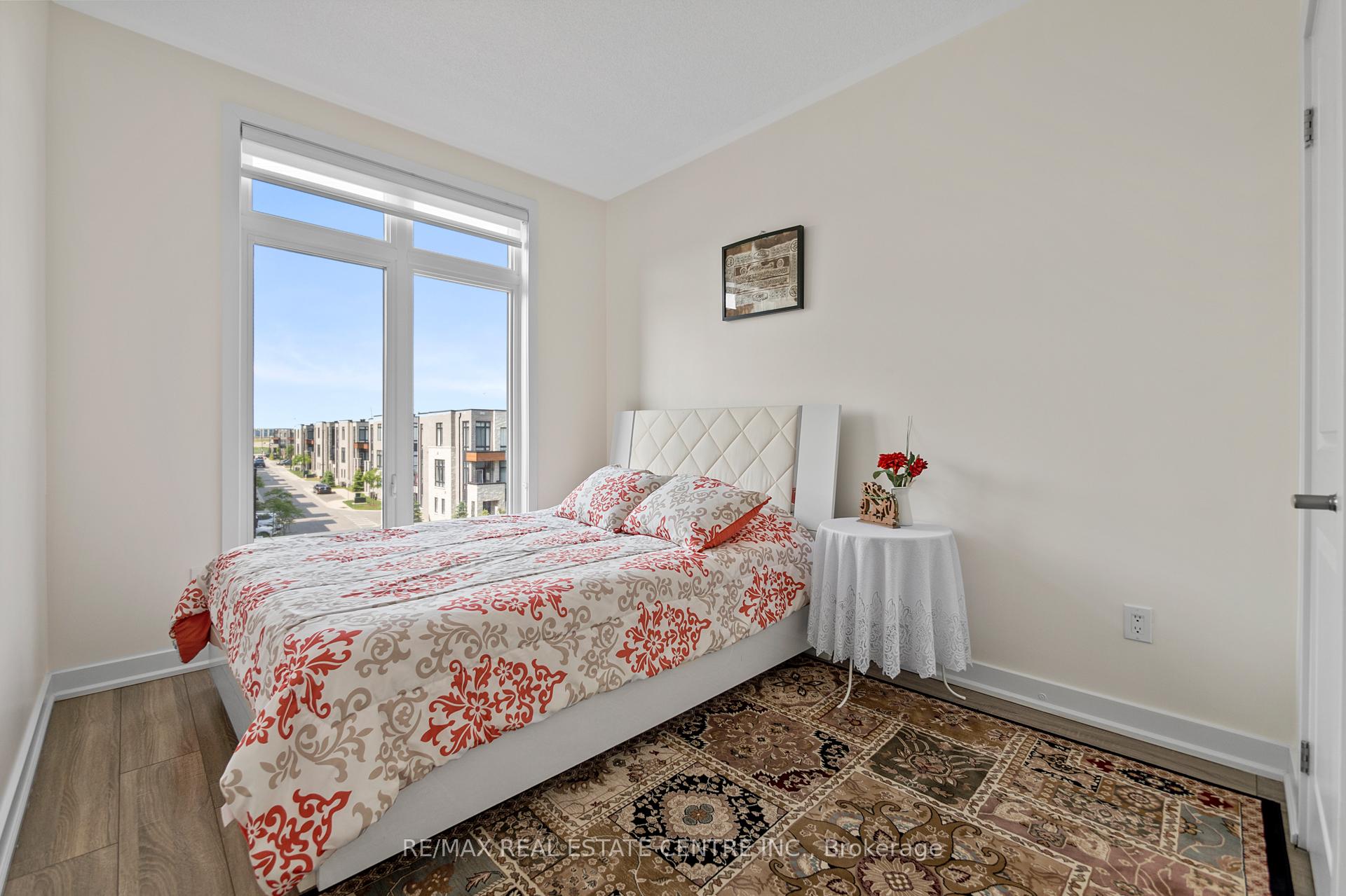 Photo 30 of 53 Benoit Street, Vaughan, Vellore Village — HOMEH