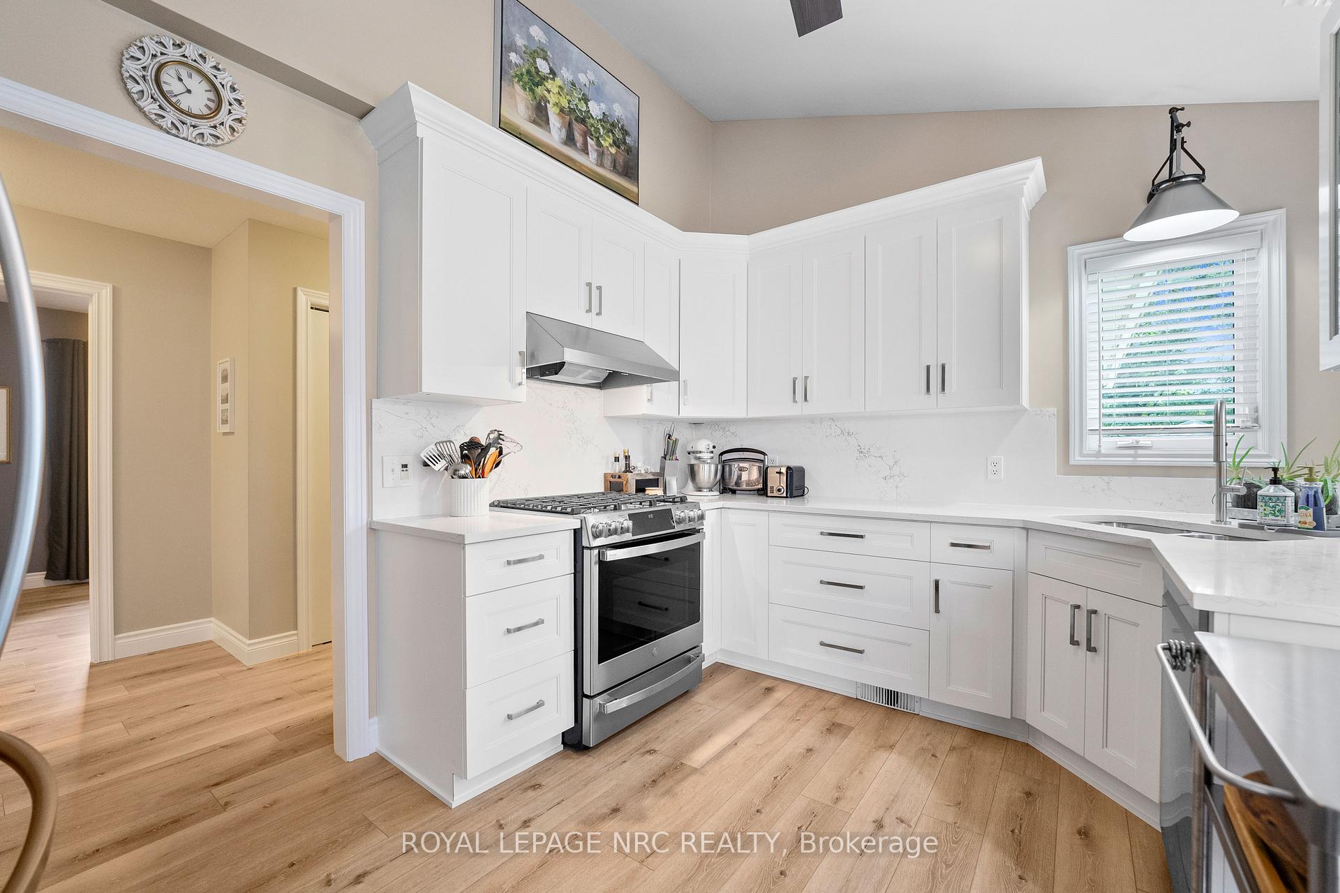 Photo 11 of 11616 Elizabeth Crescent, Wainfleet, Marshville/Winger — HOMEH