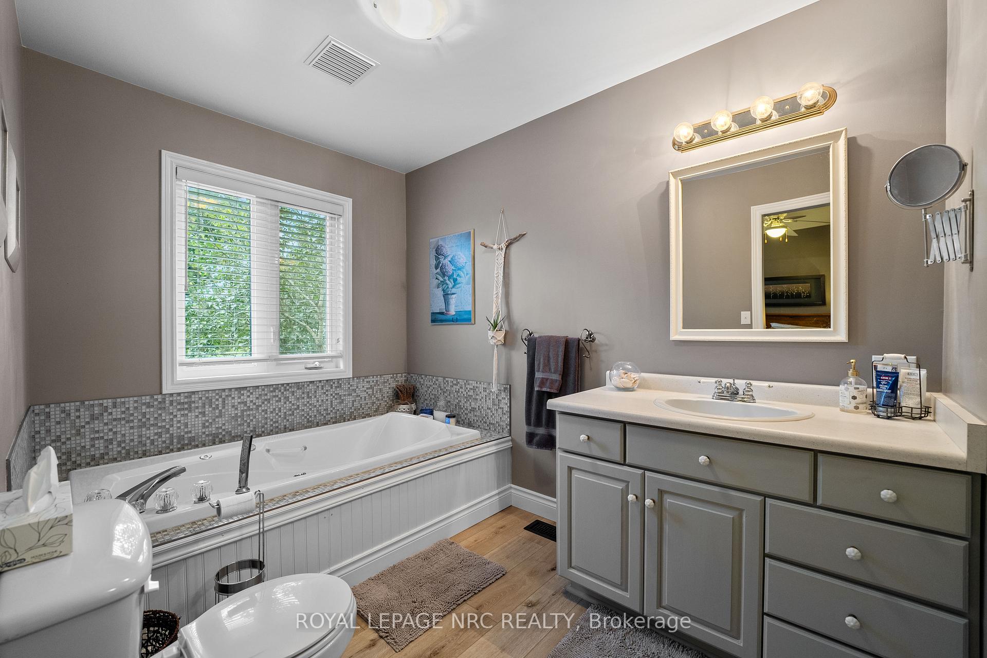Photo 16 of 11616 Elizabeth Crescent, Wainfleet, Marshville/Winger — HOMEH