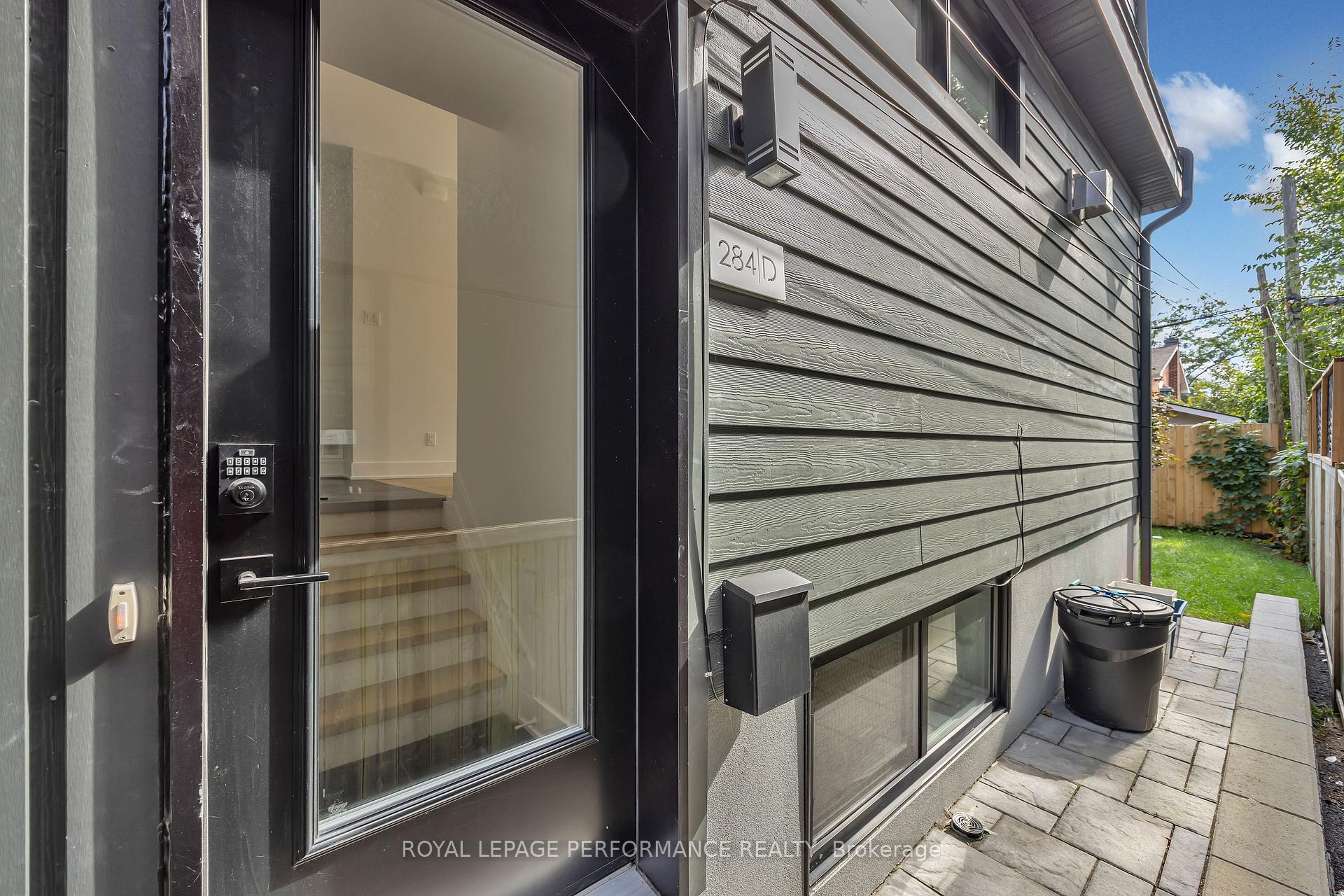 Photo 2 of 284 Dovercourt Avenue, Ottawa, Westboro/Hampton Park — HOMEH