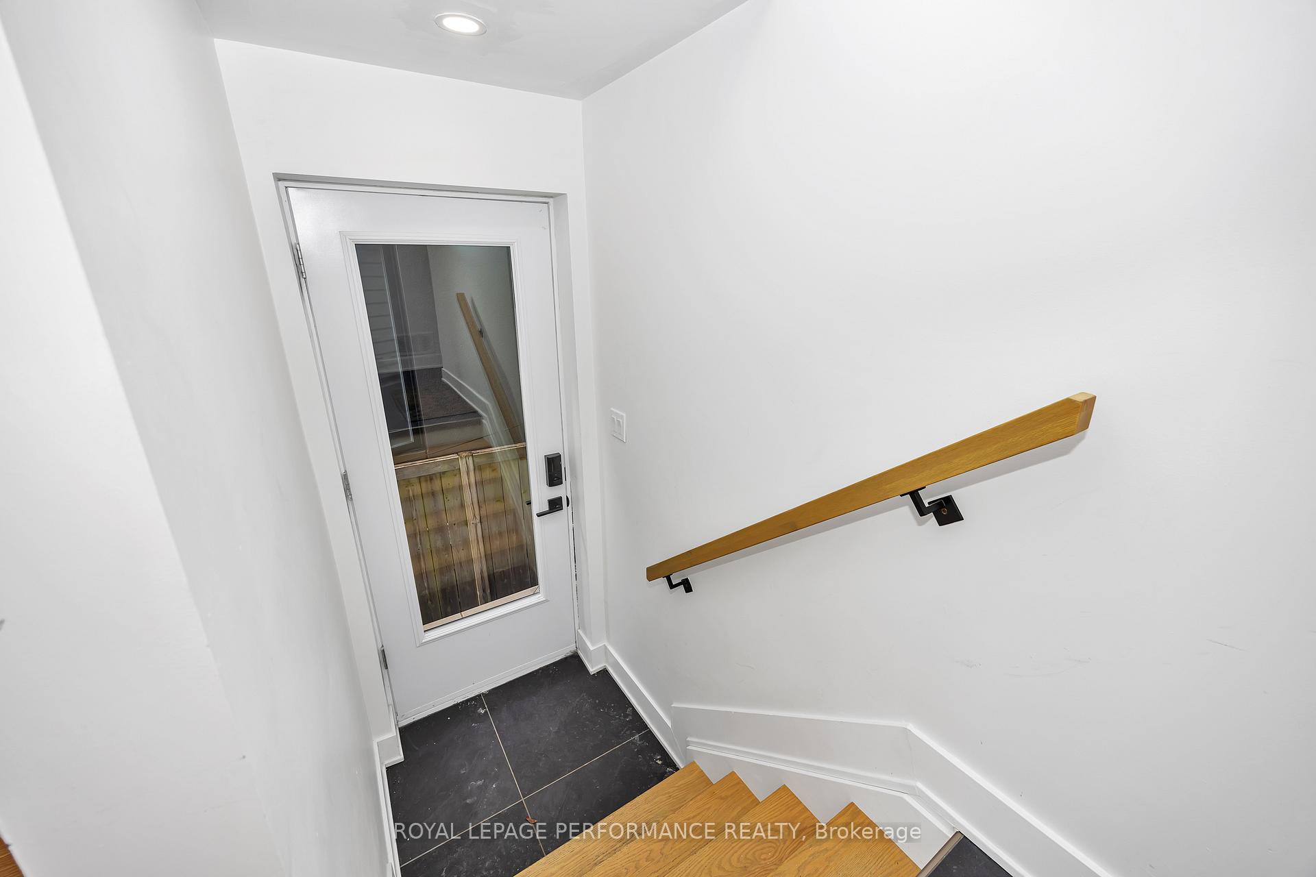 Photo 4 of 284 Dovercourt Avenue, Ottawa, Westboro/Hampton Park — HOMEH