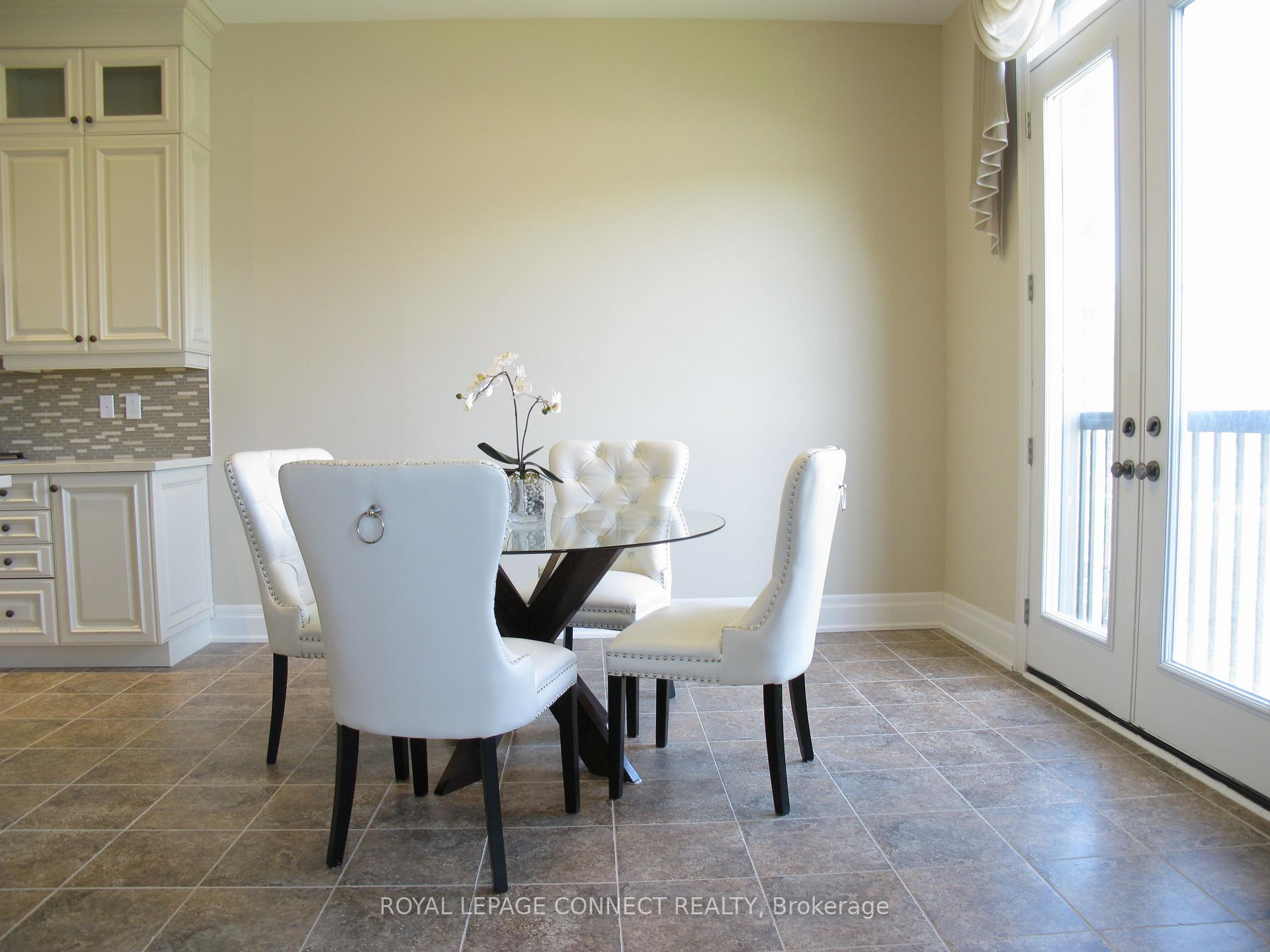 Photo 10 of 63 Hurst Avenue, Vaughan, Patterson — HOMEH