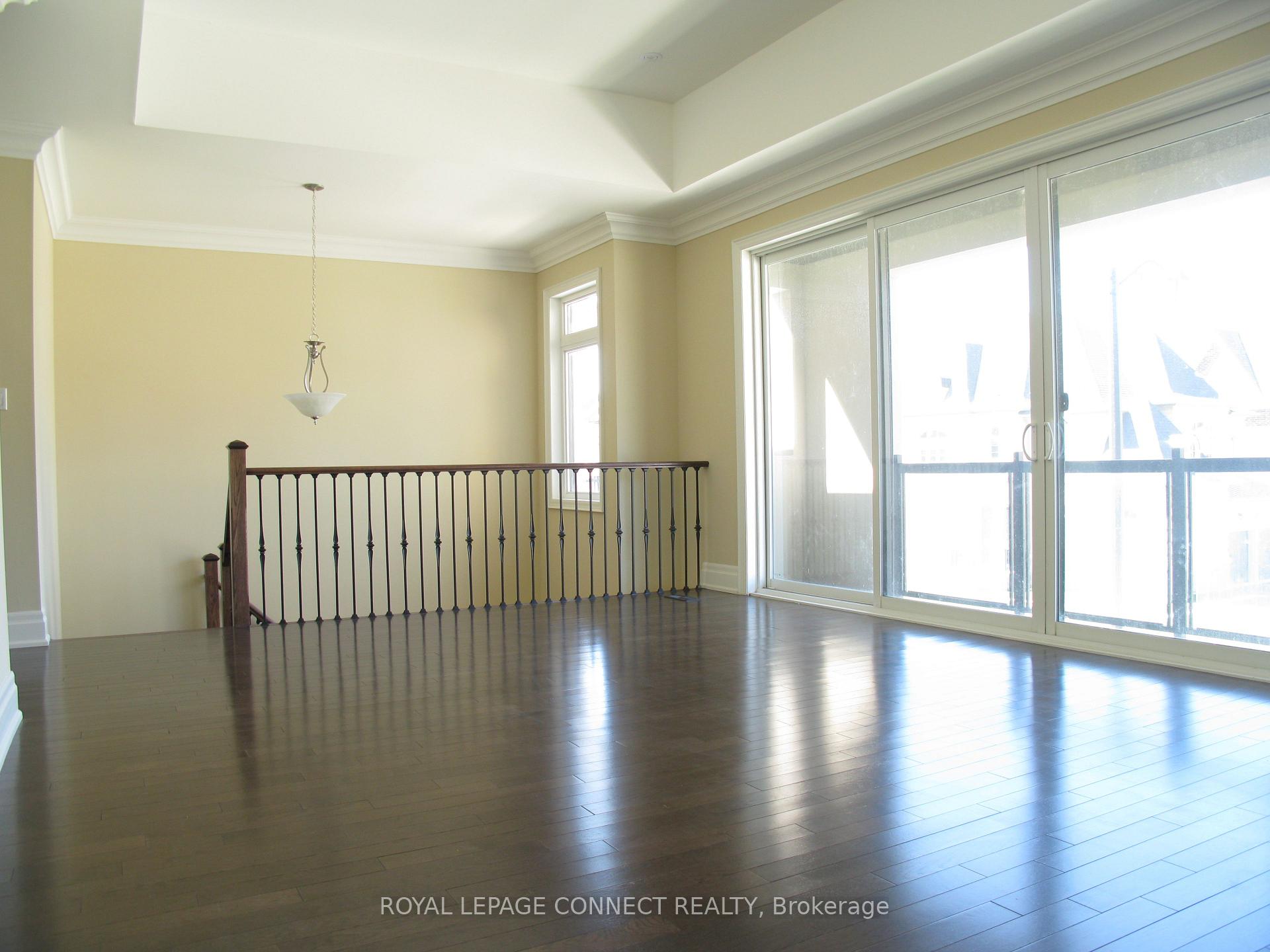 Photo 16 of 63 Hurst Avenue, Vaughan, Patterson — HOMEH