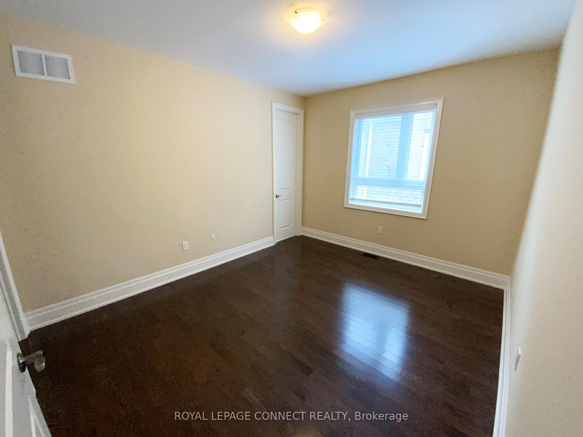Photo 24 of 63 Hurst Avenue, Vaughan, Patterson — HOMEH