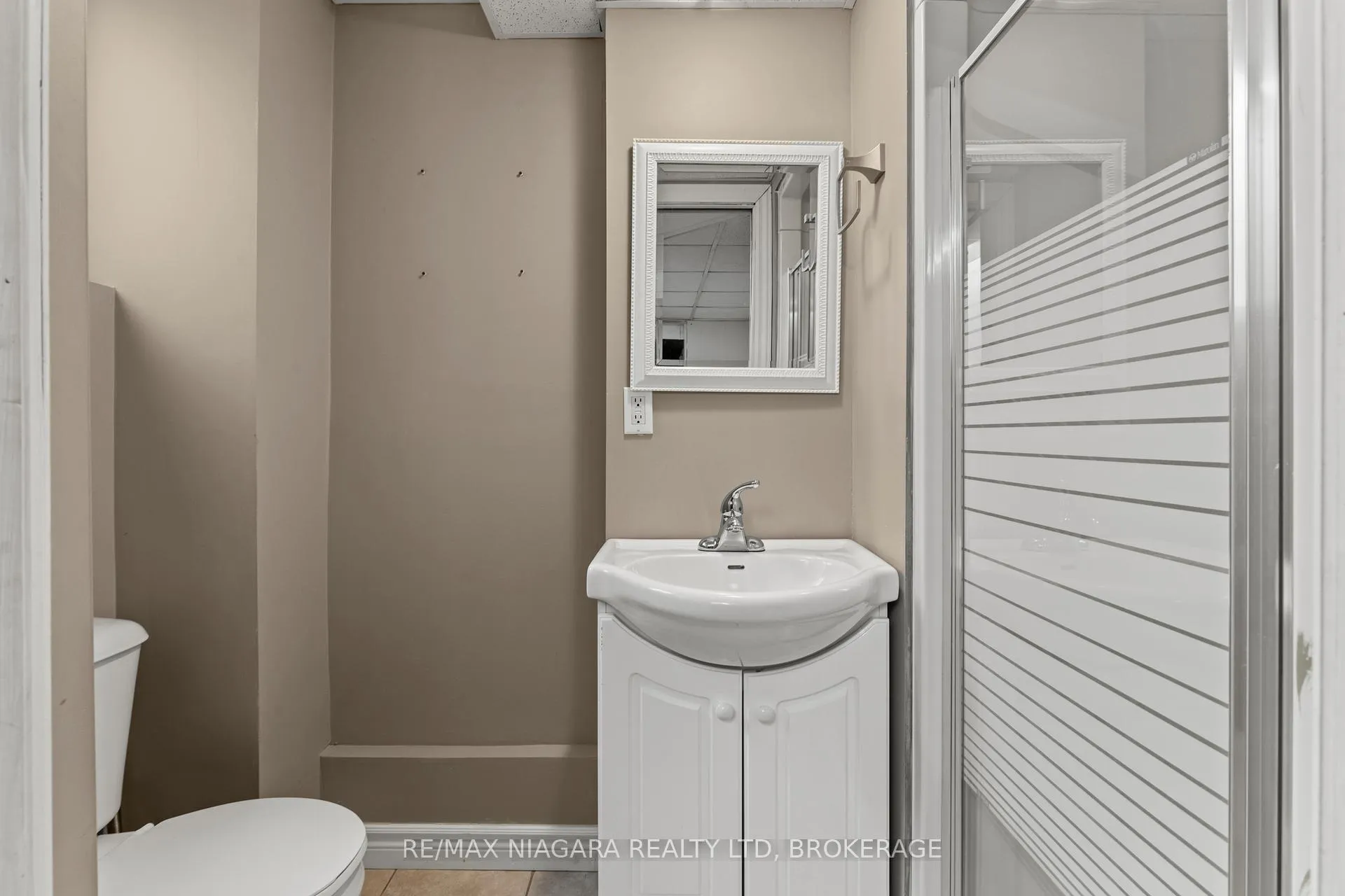 Photo 29 of 115 Edgar Street, Welland, Prince Charles — HOMEH