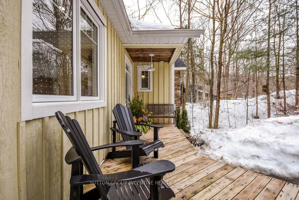 Photo 6 of 11 Beechwood Road, Oro-Medonte, Horseshoe Valley — HOMEH