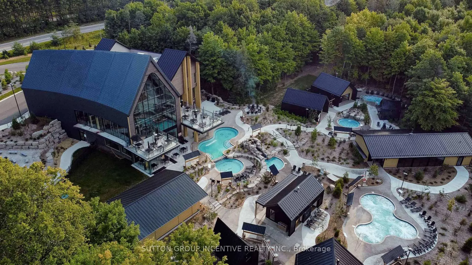 Photo 46 of 11 Beechwood Road, Oro-Medonte, Horseshoe Valley — HOMEH