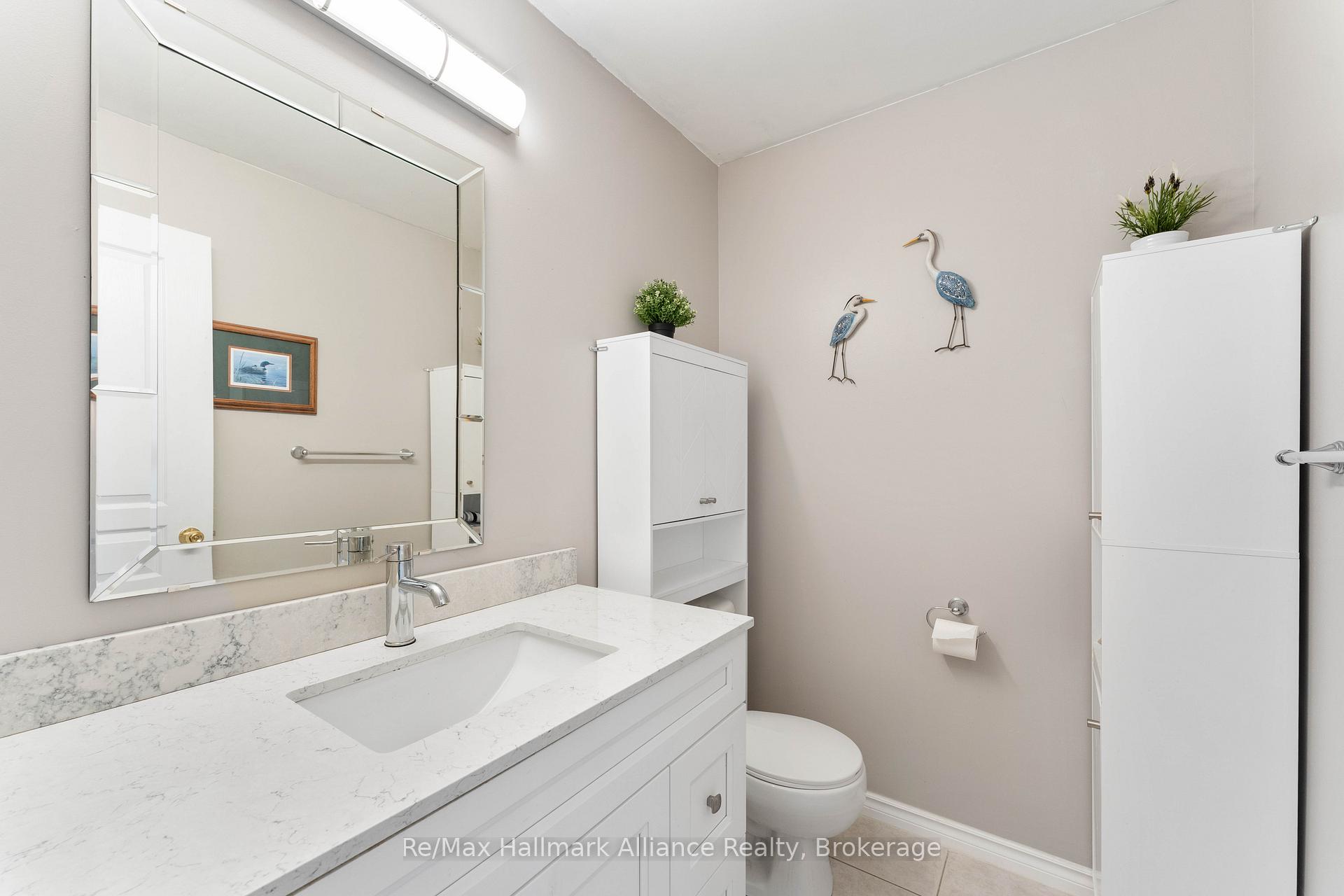 Photo 17 of 20 Meadowood Drive, Wasaga Beach — HOMEH