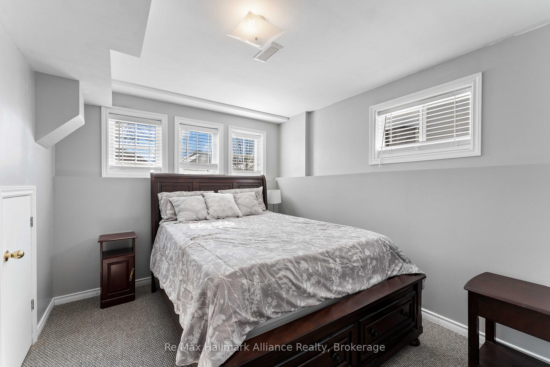 Photo 19 of 20 Meadowood Drive, Wasaga Beach — HOMEH