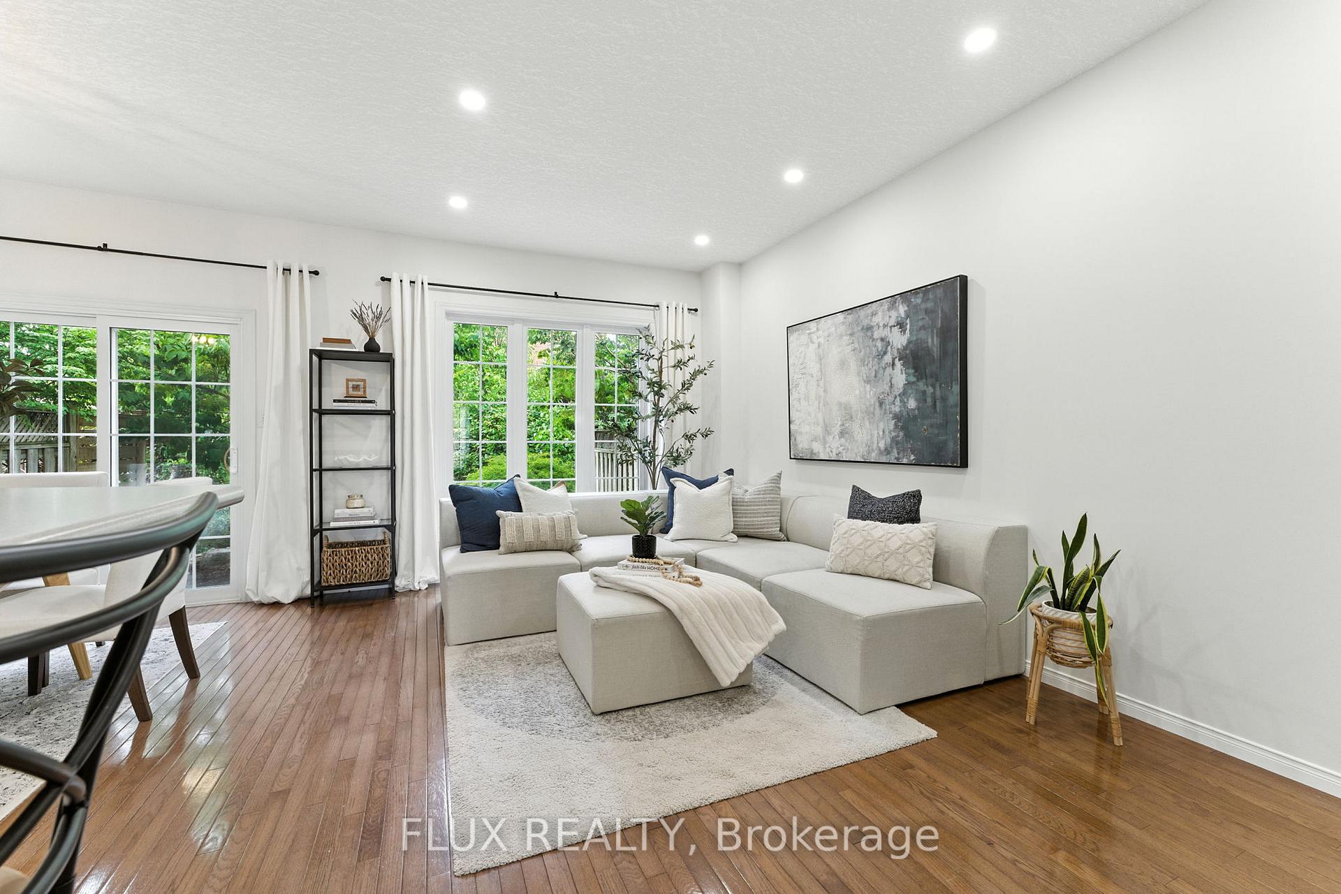 Photo 6 of 120 Reiber Court, Waterloo, Beechwood — HOMEH