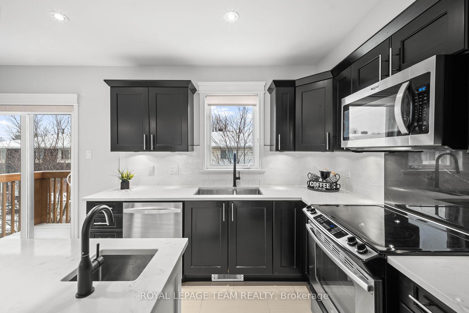 Photo 11 of 109 Brilia, Ottawa, Beacon Hill South — HOMEH
