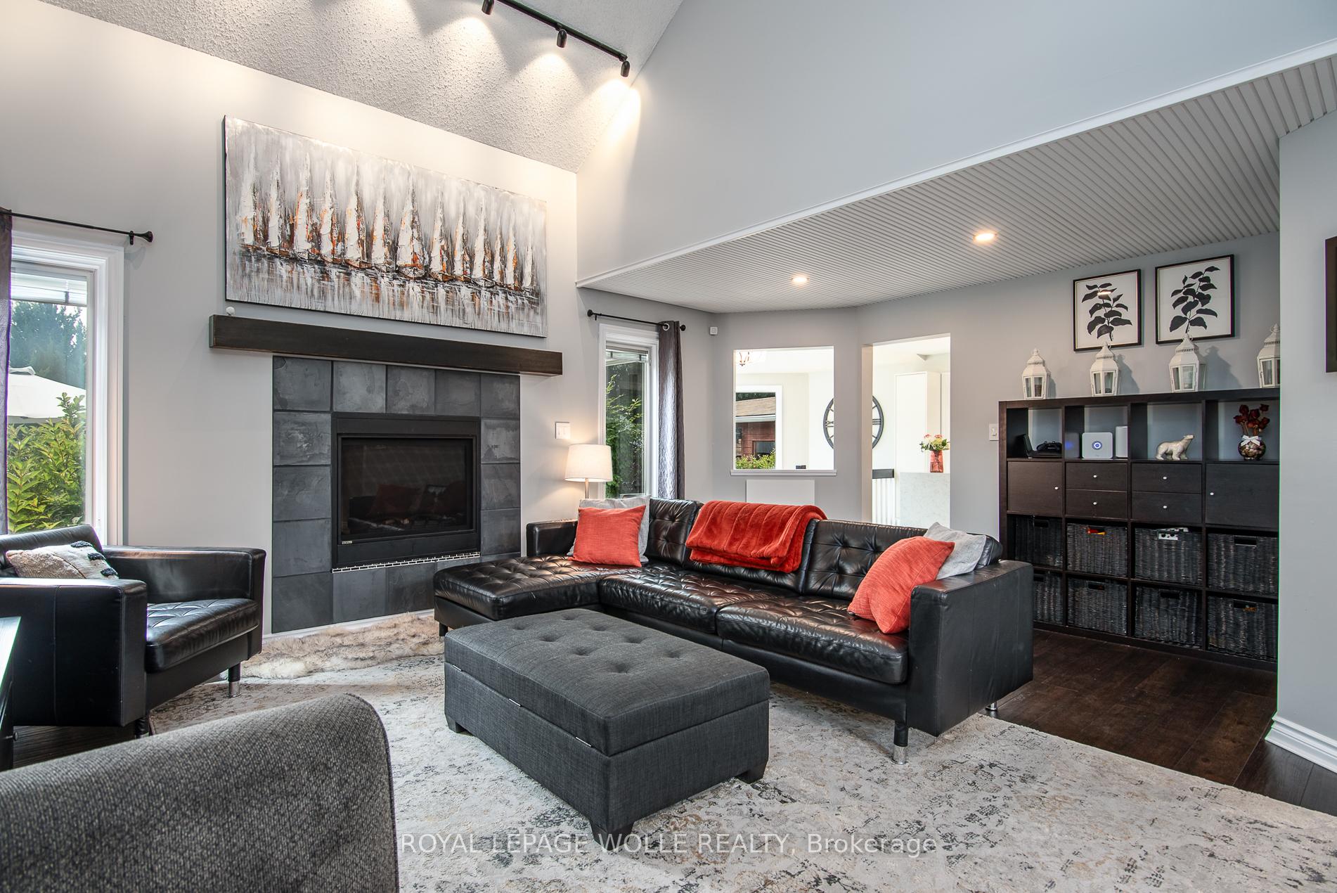 Photo 5 of 518 Baringham Place, Waterloo — HOMEH