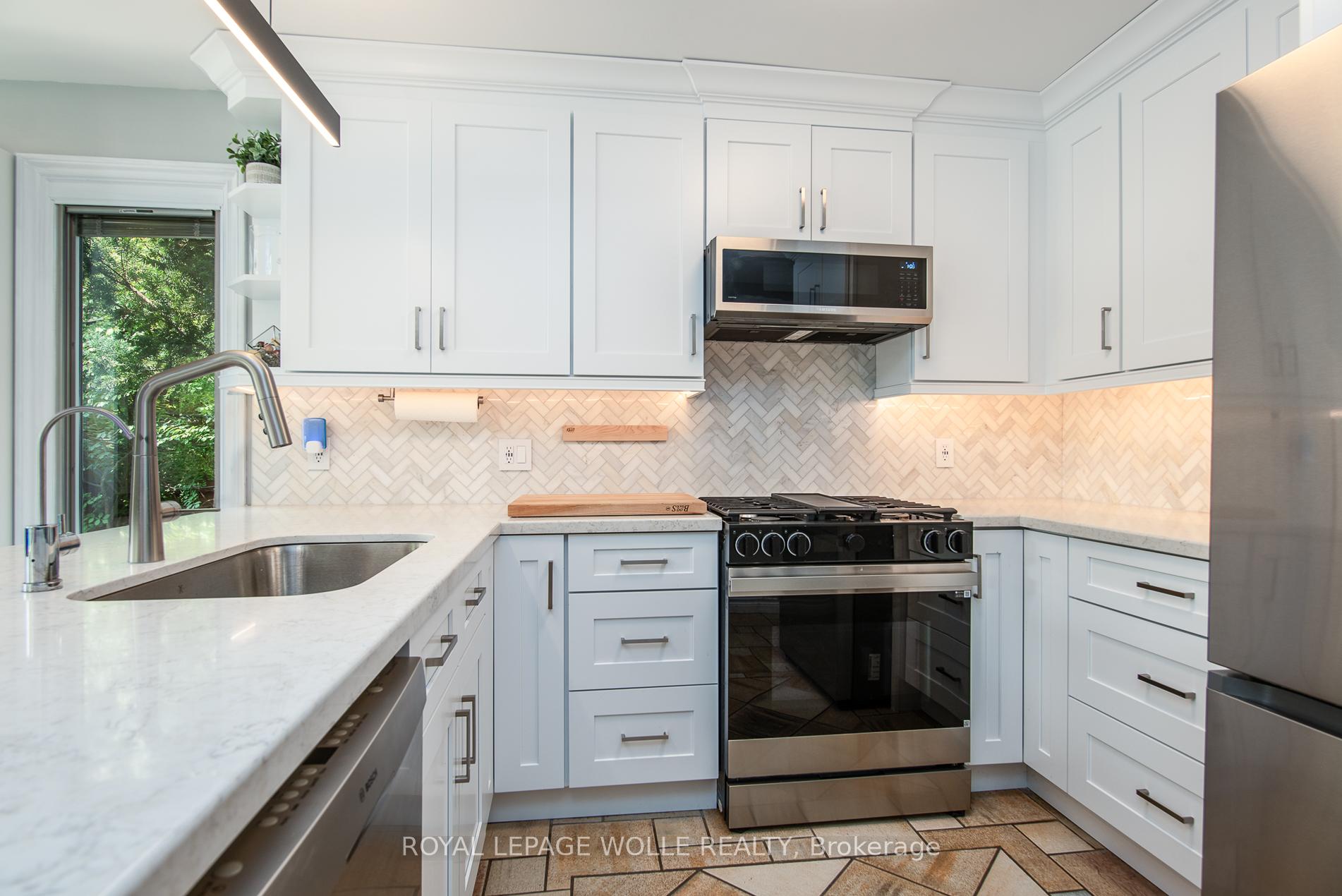 Photo 7 of 518 Baringham Place, Waterloo — HOMEH