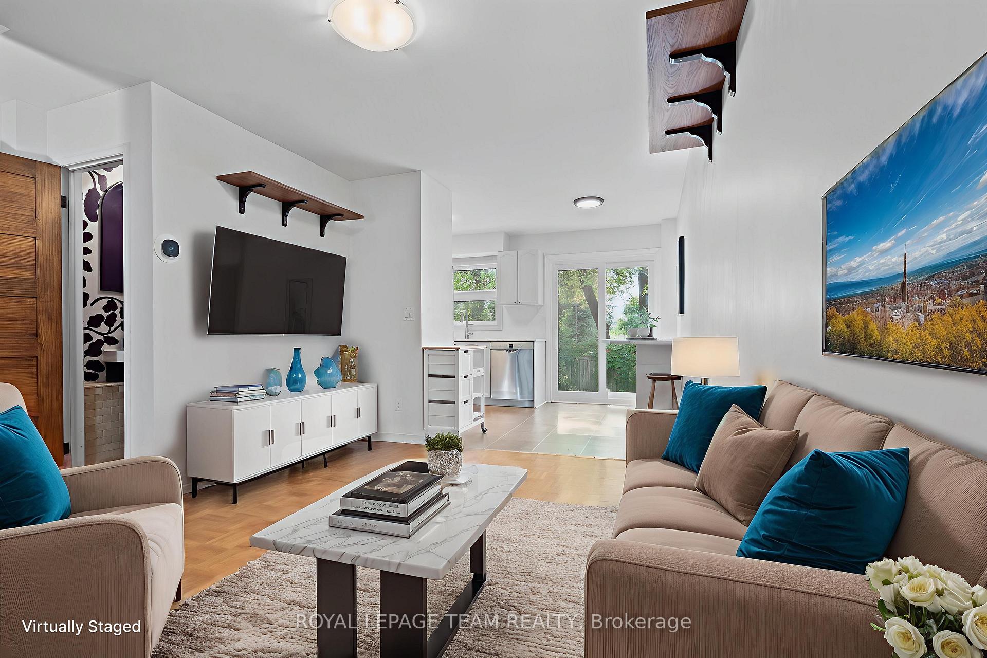 Photo 3 of 230 Currell Avenue, Ottawa, Westboro/Hampton Park — HOMEH
