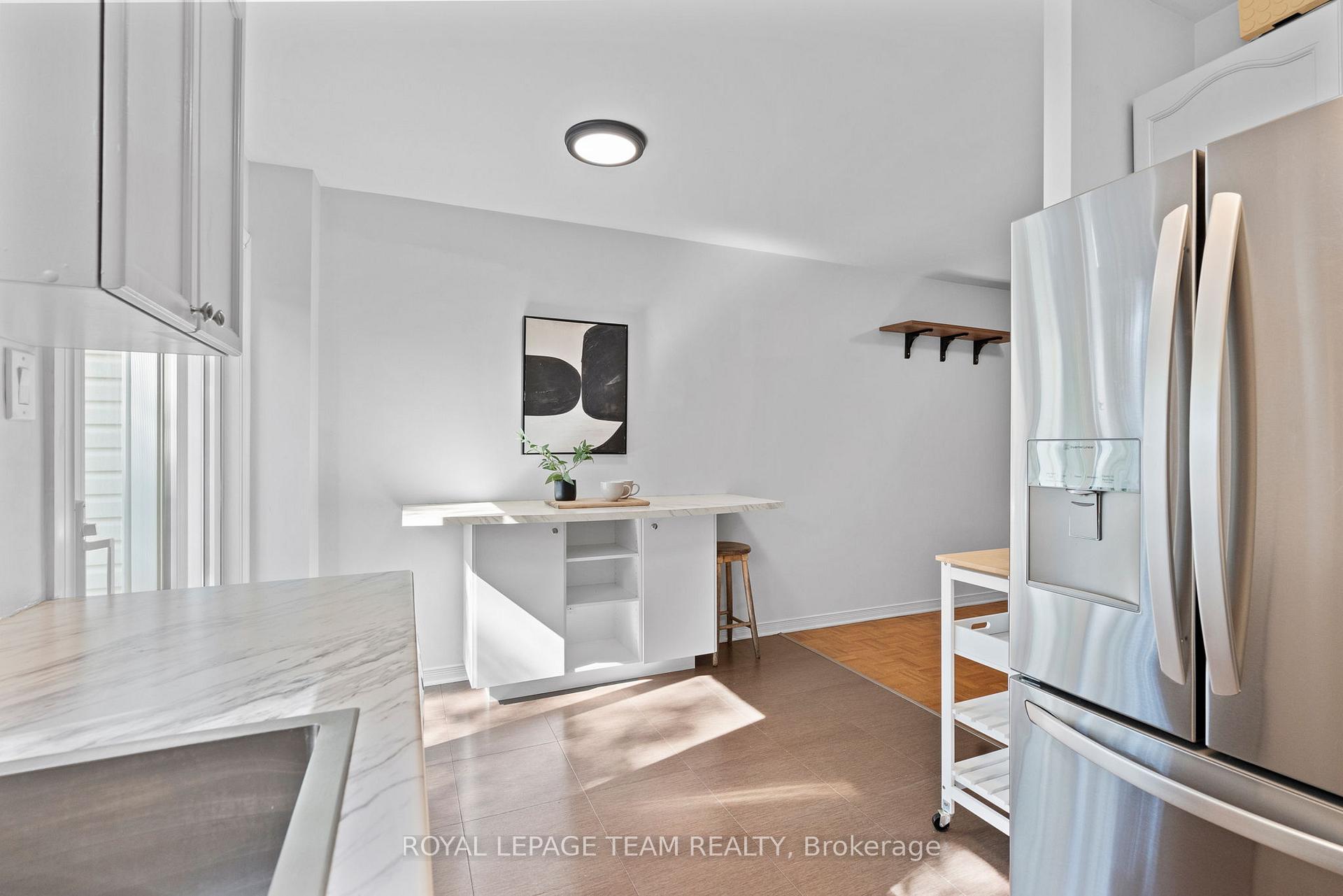 Photo 10 of 230 Currell Avenue, Ottawa, Westboro/Hampton Park — HOMEH