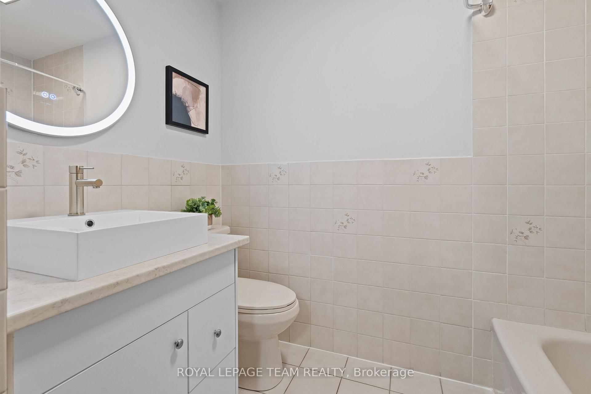 Photo 15 of 230 Currell Avenue, Ottawa, Westboro/Hampton Park — HOMEH