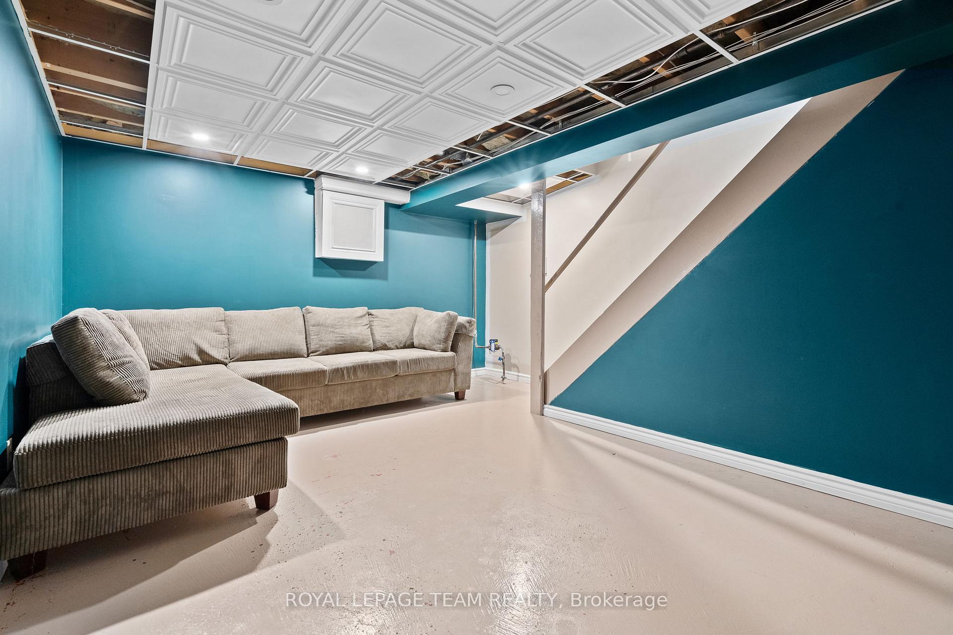 Photo 17 of 230 Currell Avenue, Ottawa, Westboro/Hampton Park — HOMEH