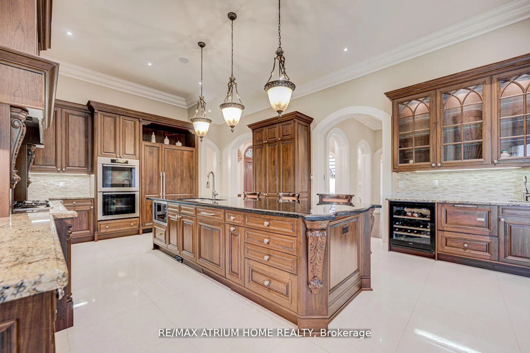 Photo 9 of 71 Grandvista Crescent, Vaughan, Vellore Village — HOMEH