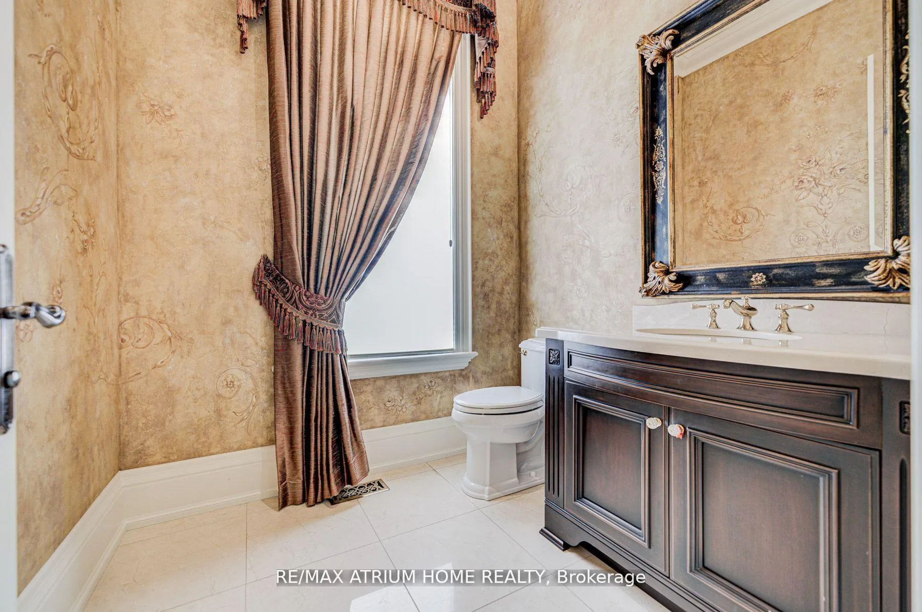 Photo 15 of 71 Grandvista Crescent, Vaughan, Vellore Village — HOMEH