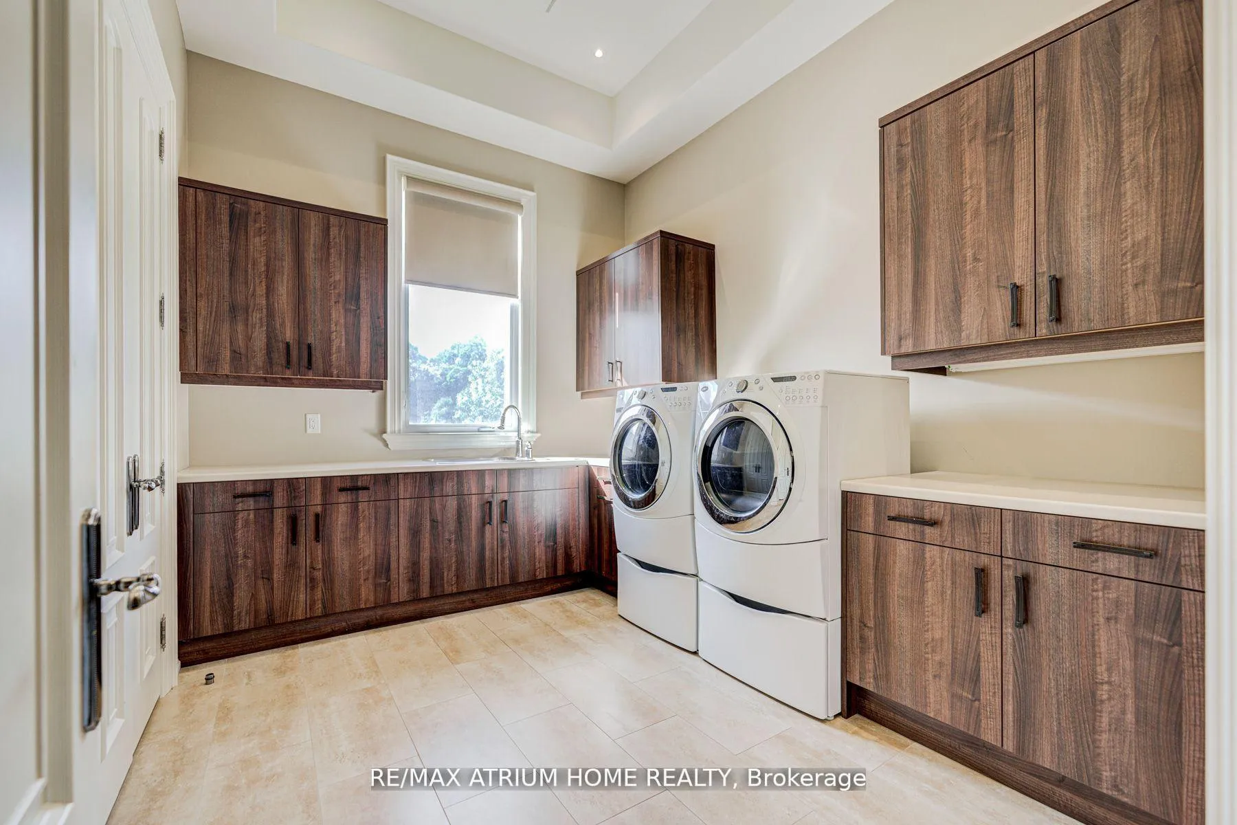 Photo 26 of 71 Grandvista Crescent, Vaughan, Vellore Village — HOMEH