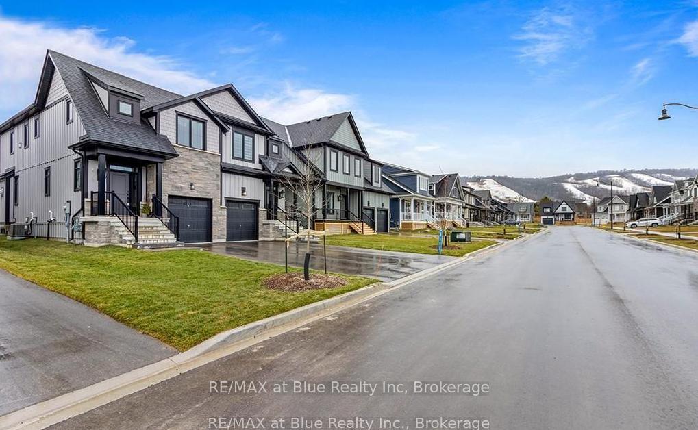 Photo 2 of 123 Black Willow Crescent, Blue Mountains — HOMEH