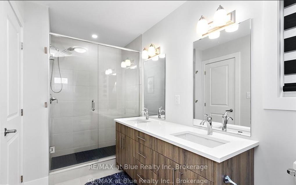 Photo 27 of 123 Black Willow Crescent, Blue Mountains — HOMEH