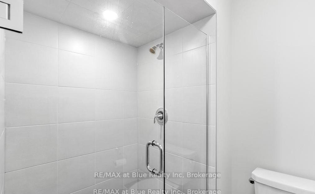 Photo 36 of 123 Black Willow Crescent, Blue Mountains — HOMEH