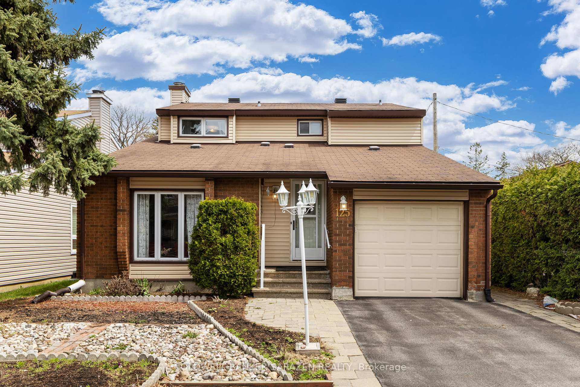 Front of 125 Lanark Avenue