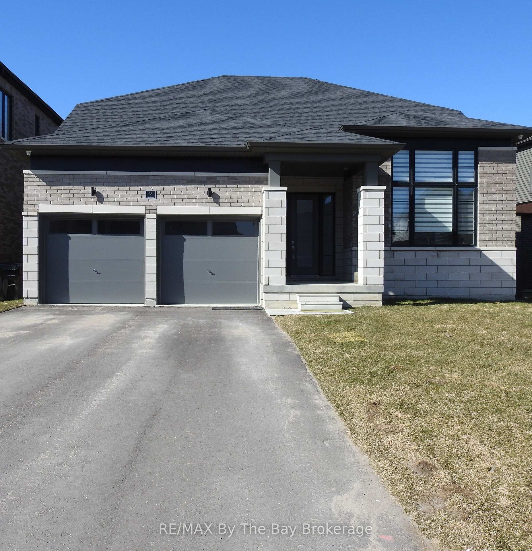 Photo 1 of 35 Del Ray Crescent, Wasaga Beach — HOMEH
