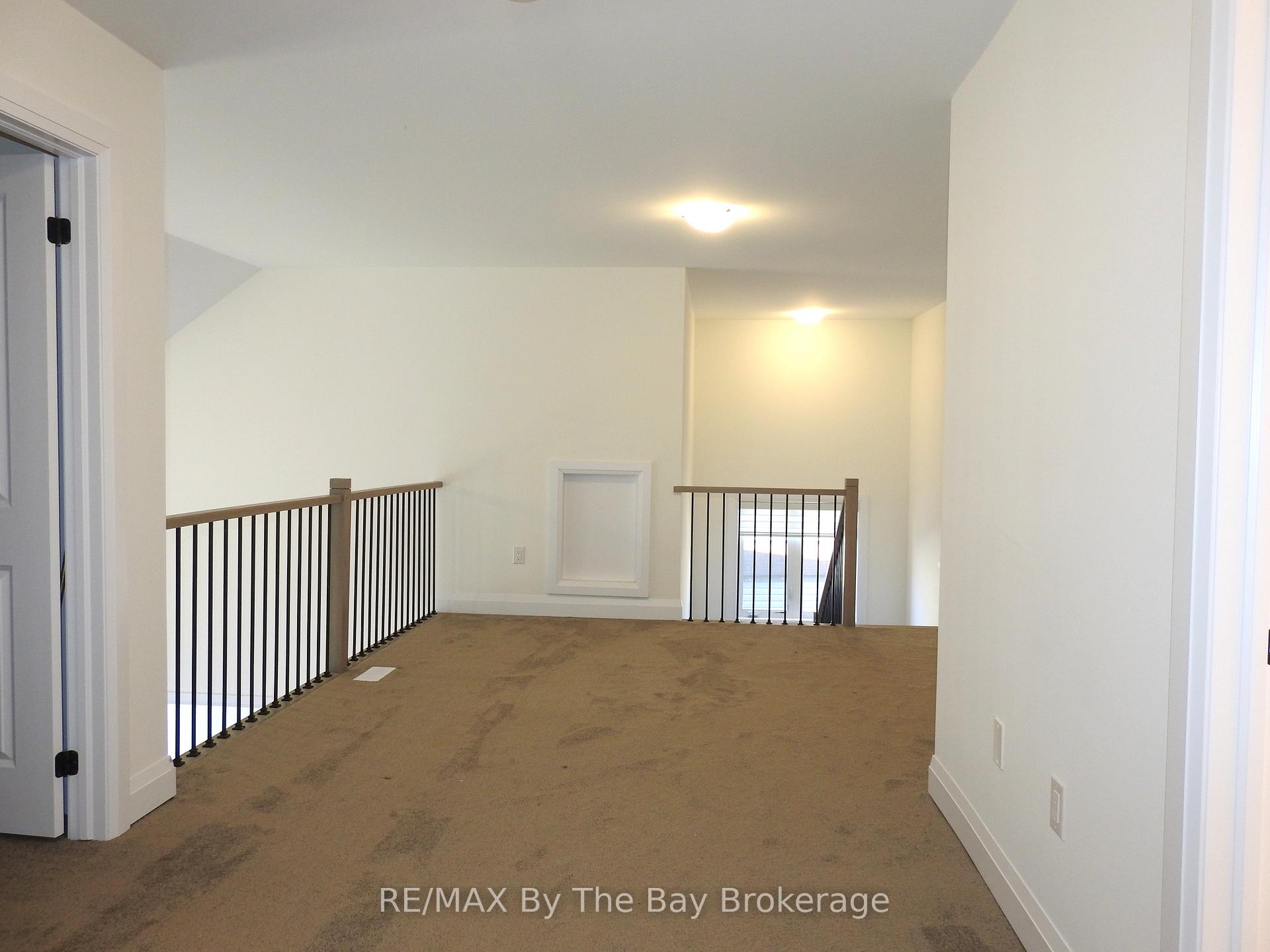 Photo 13 of 35 Del Ray Crescent, Wasaga Beach — HOMEH