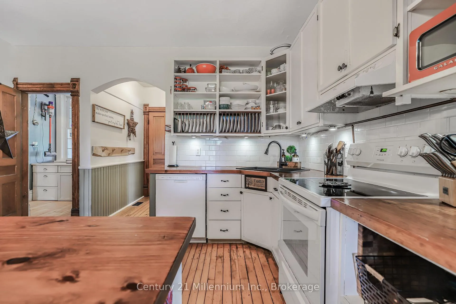 Photo 33 of 553308 Grey Road 23, West Grey — HOMEH