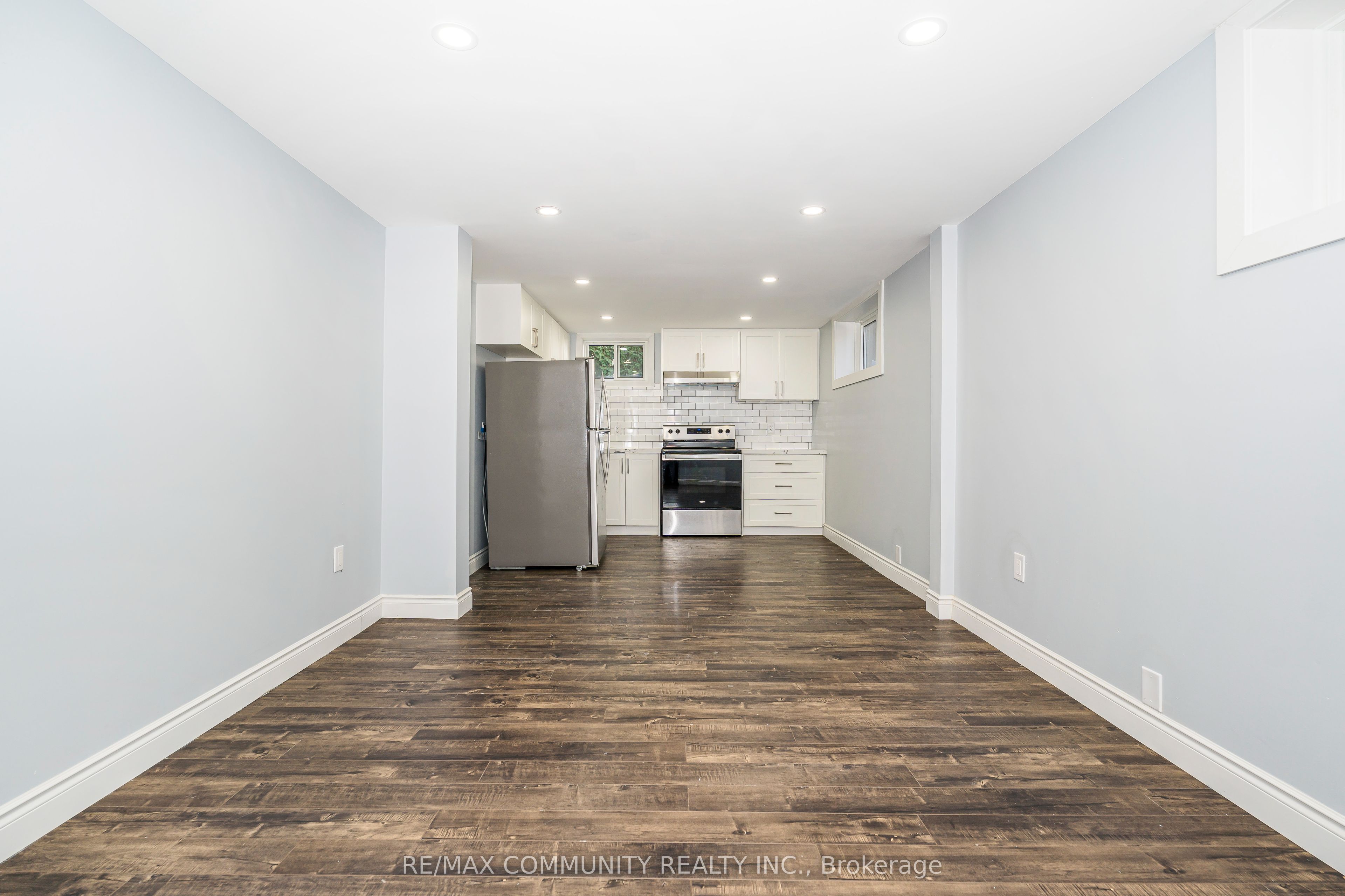 Photo 27 of 36 Jones Avenue, Oshawa, Centennial — HOMEH